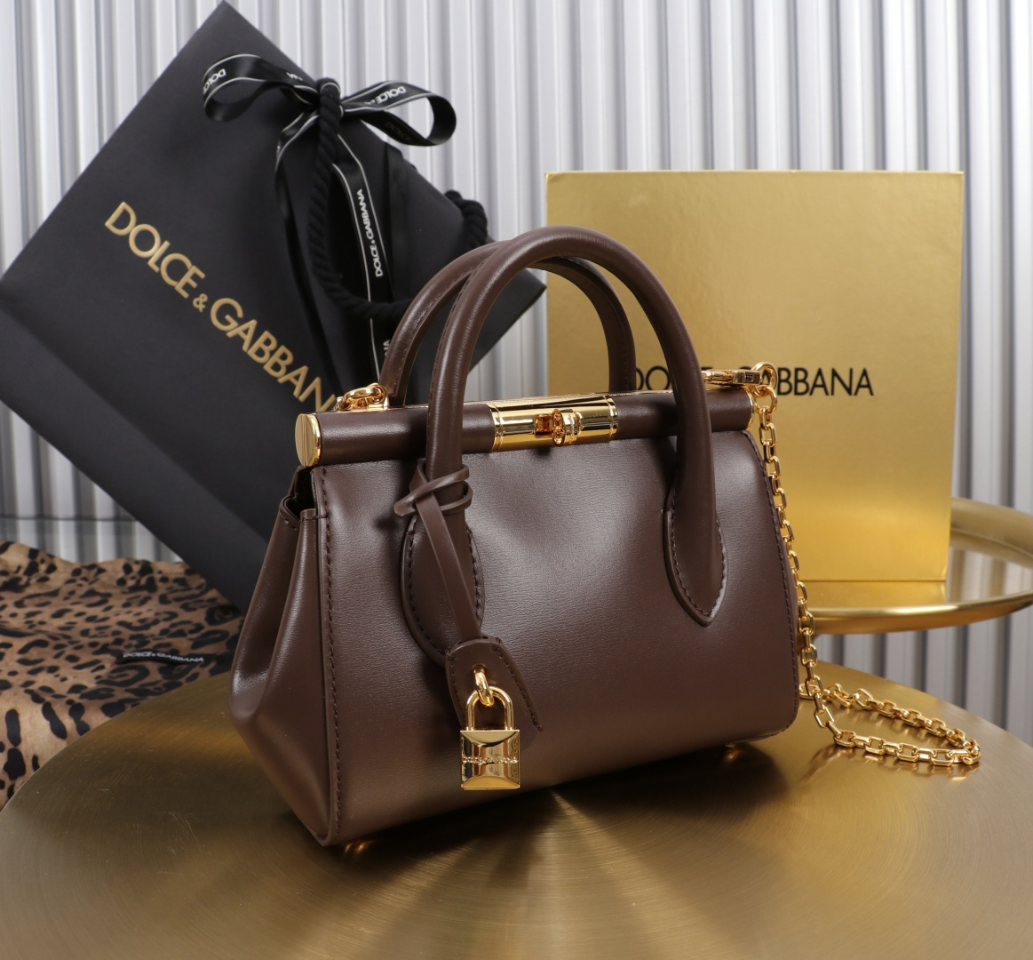 [TOP] Dolce & Gabbana D&G Marlene Bag Calfskin 19x13.5x7cm - Chocolate - 711 Luxury