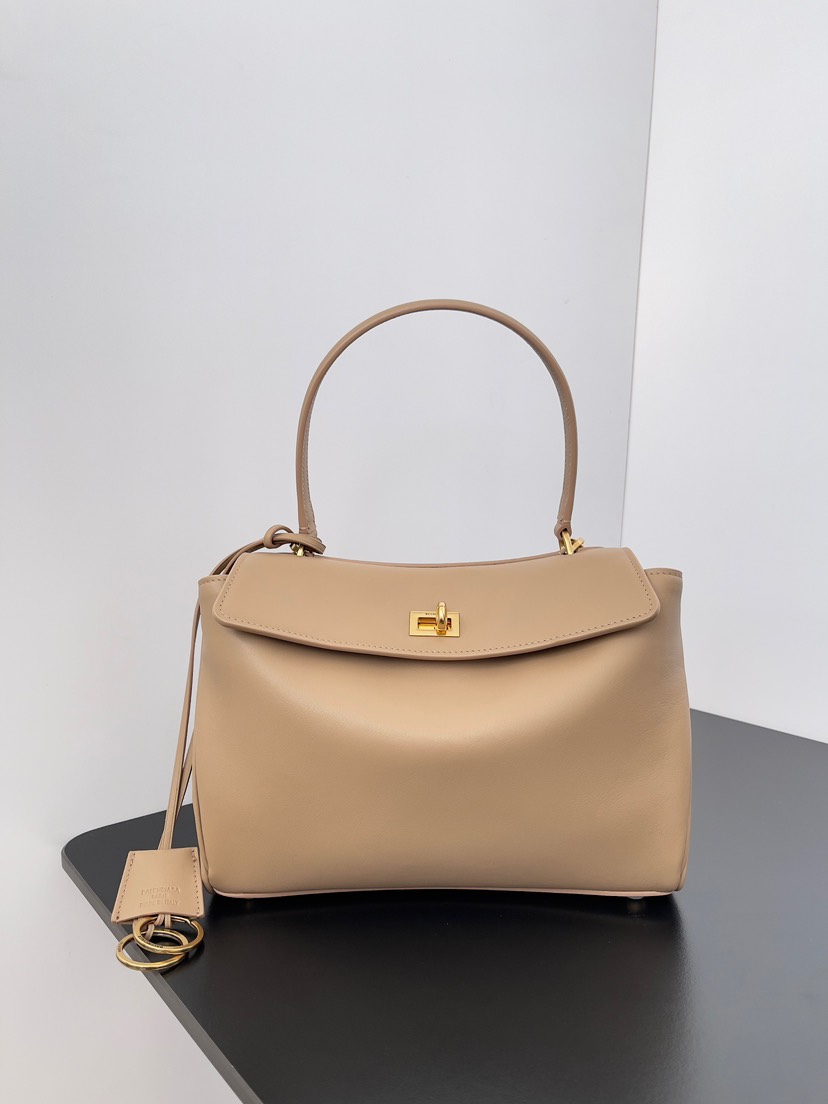 [TOP] BALENCIAGA Rodeo Bag 28.9x20x9.9cm - Khaki & GHW - 711 Luxury