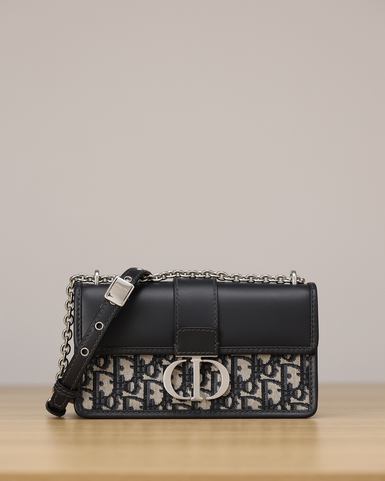 [TOP] Christian Dior 30 Montaigne East-West Bag 21x12x6cm - Navy Blue - 711 Luxury