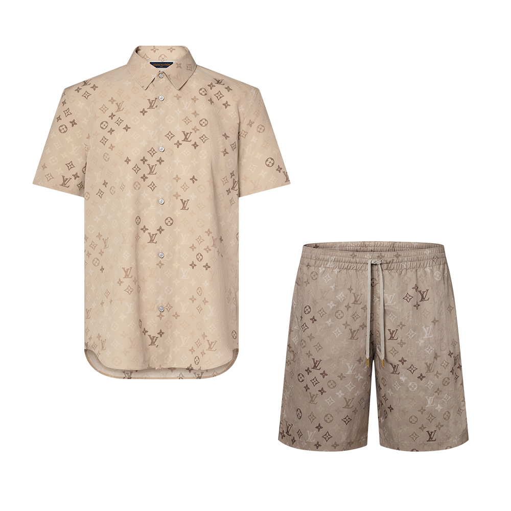 LOUIS VUITTON Monogram Short-Sleeved Shirt #383440