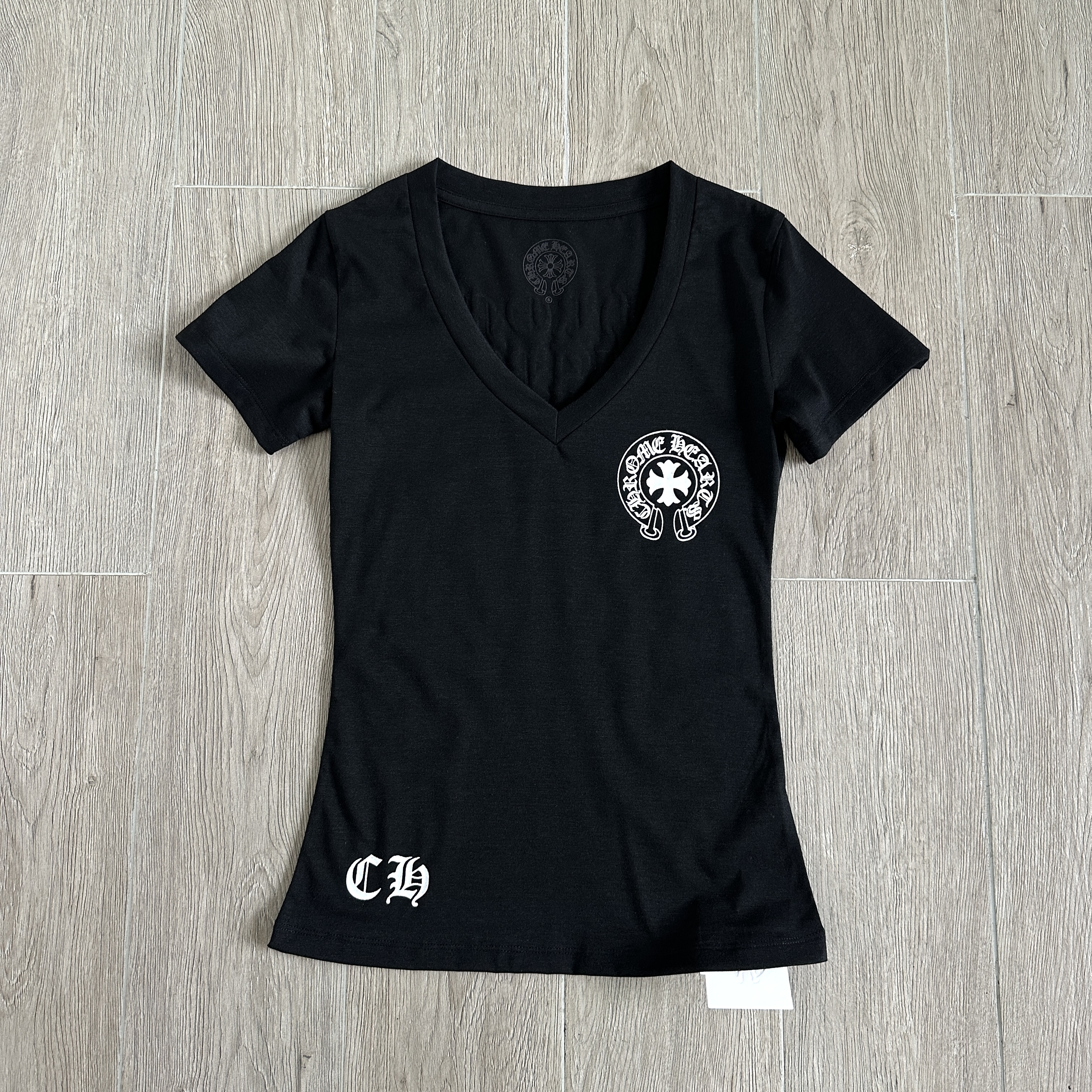 Chrome Hearts V-neck Cross Horseshoe Print T-shirt #384423