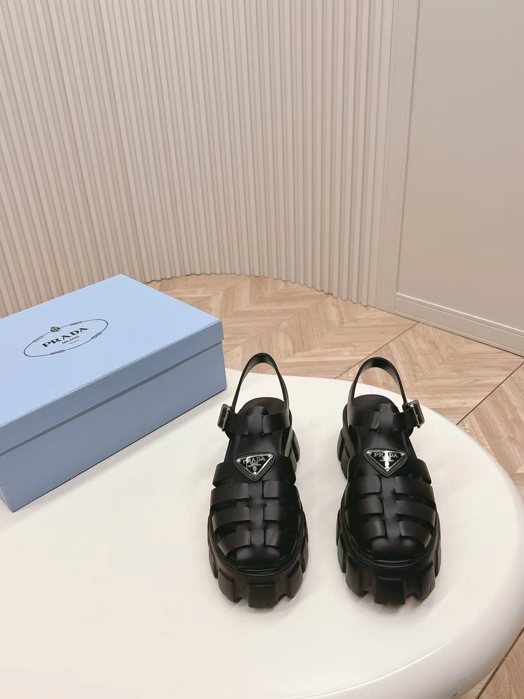 [TOP] PRADA Sandals - Black - 711 Luxury