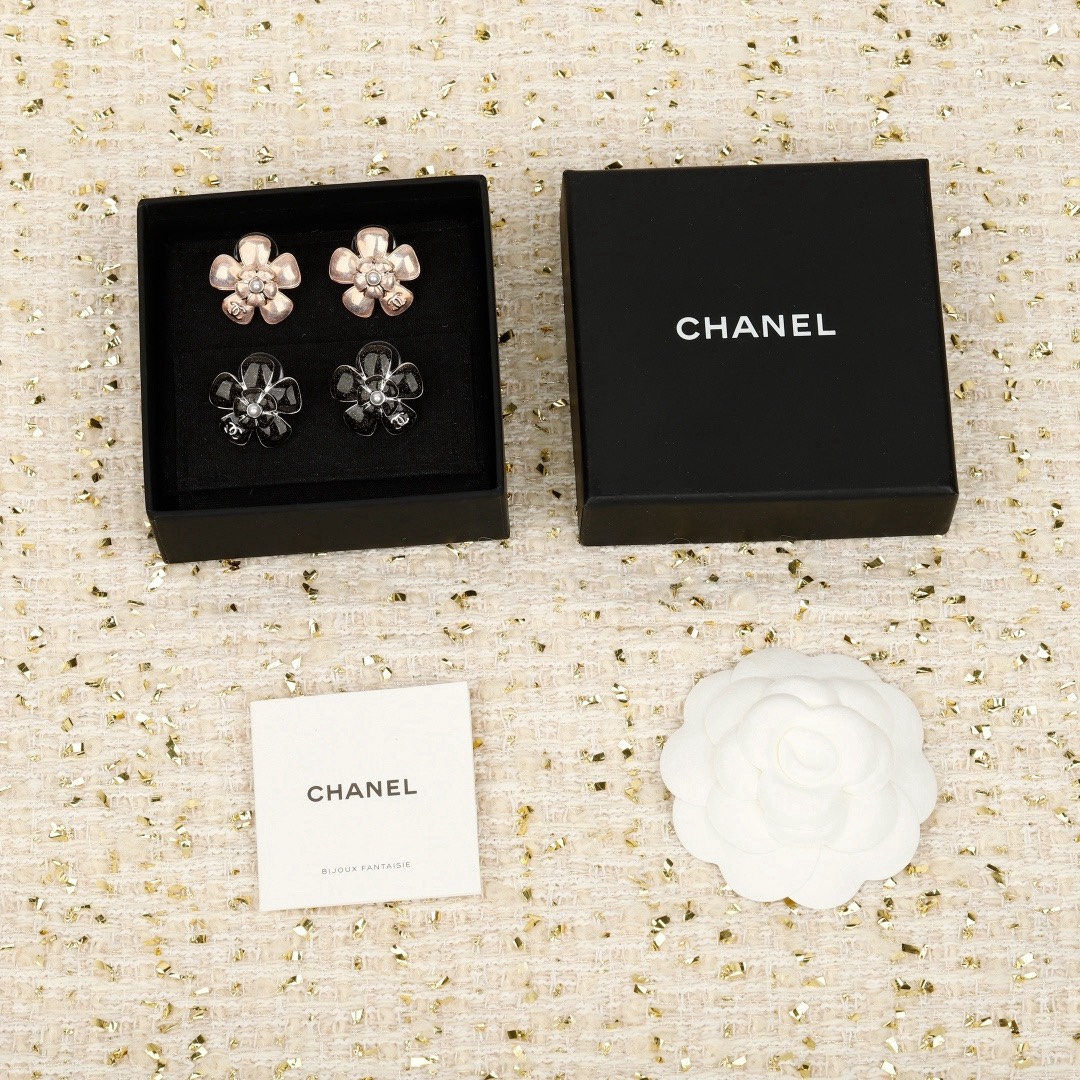 [TOP] CHANEL Earrings - 2 Color