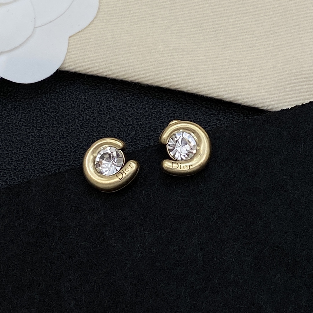 [TOP] Christian Dior Earrings - 3 Color