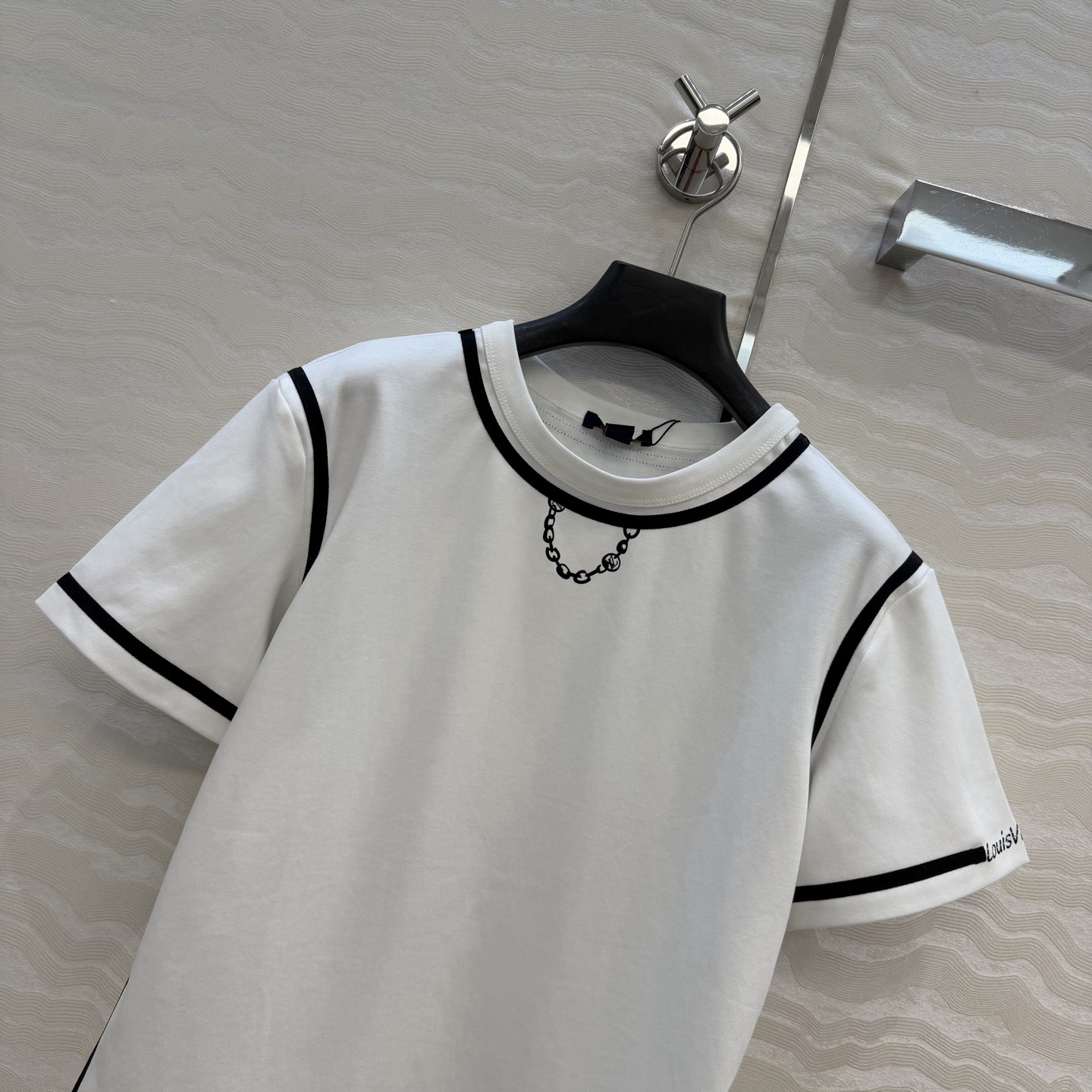 [TOP] Louis Vuitton LV  T-Shirt - White