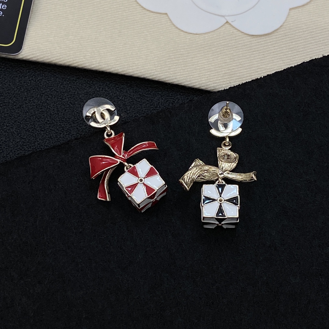 [TOP] CHANEL Earrings - 2 Color - 711 Luxury