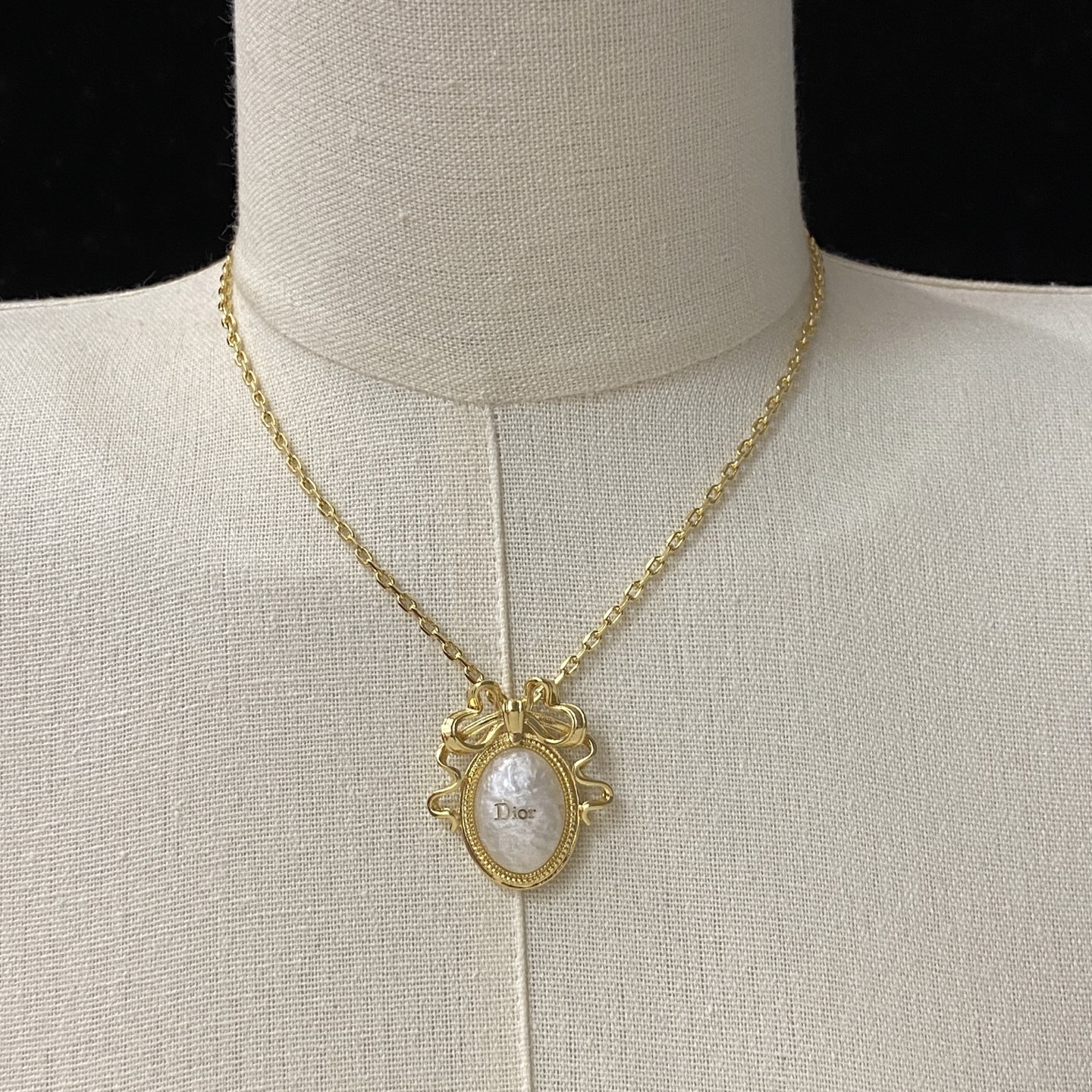 [TOP] Christian Dior Necklace - 2 Color - 711 Luxury
