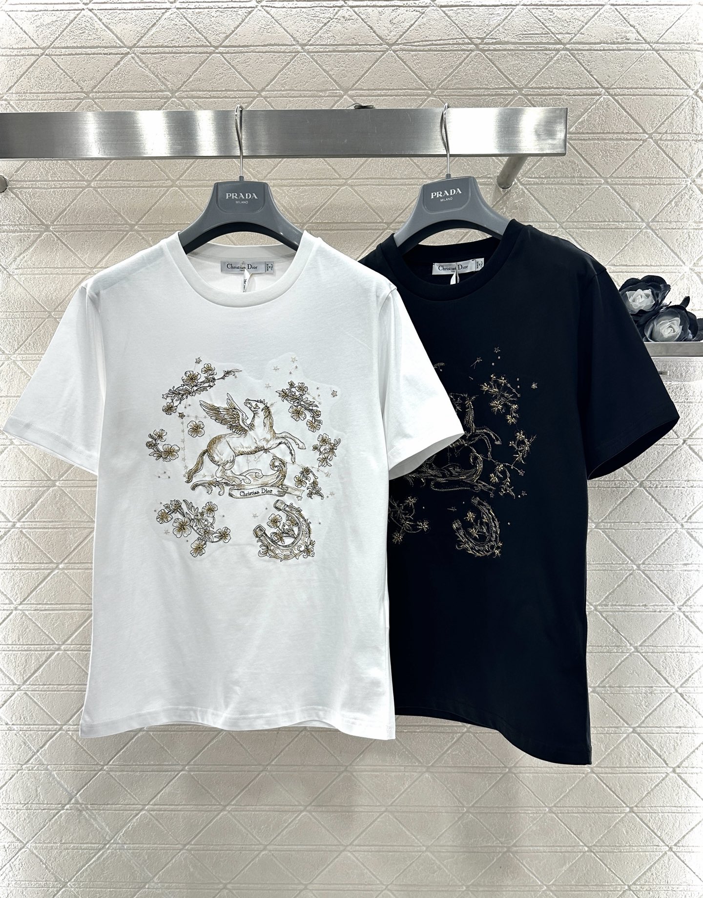 [TOP] Christian Dior T-Shirt - 2 Colors