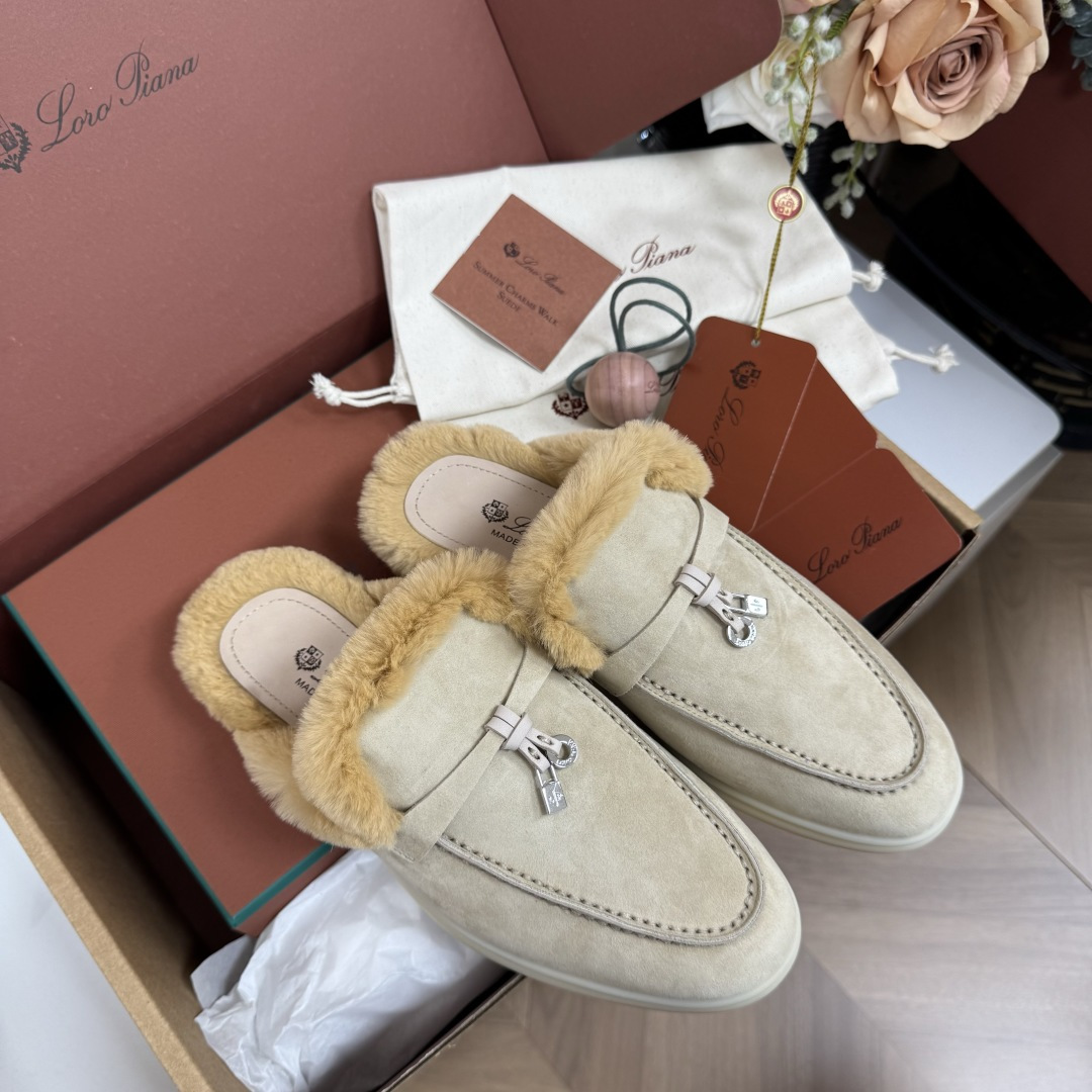 Loro Piana Accessory Loro Piana Babouche Charms Walk Suede Windy Dunes Sabot #395358 View 2 | Nigo Office