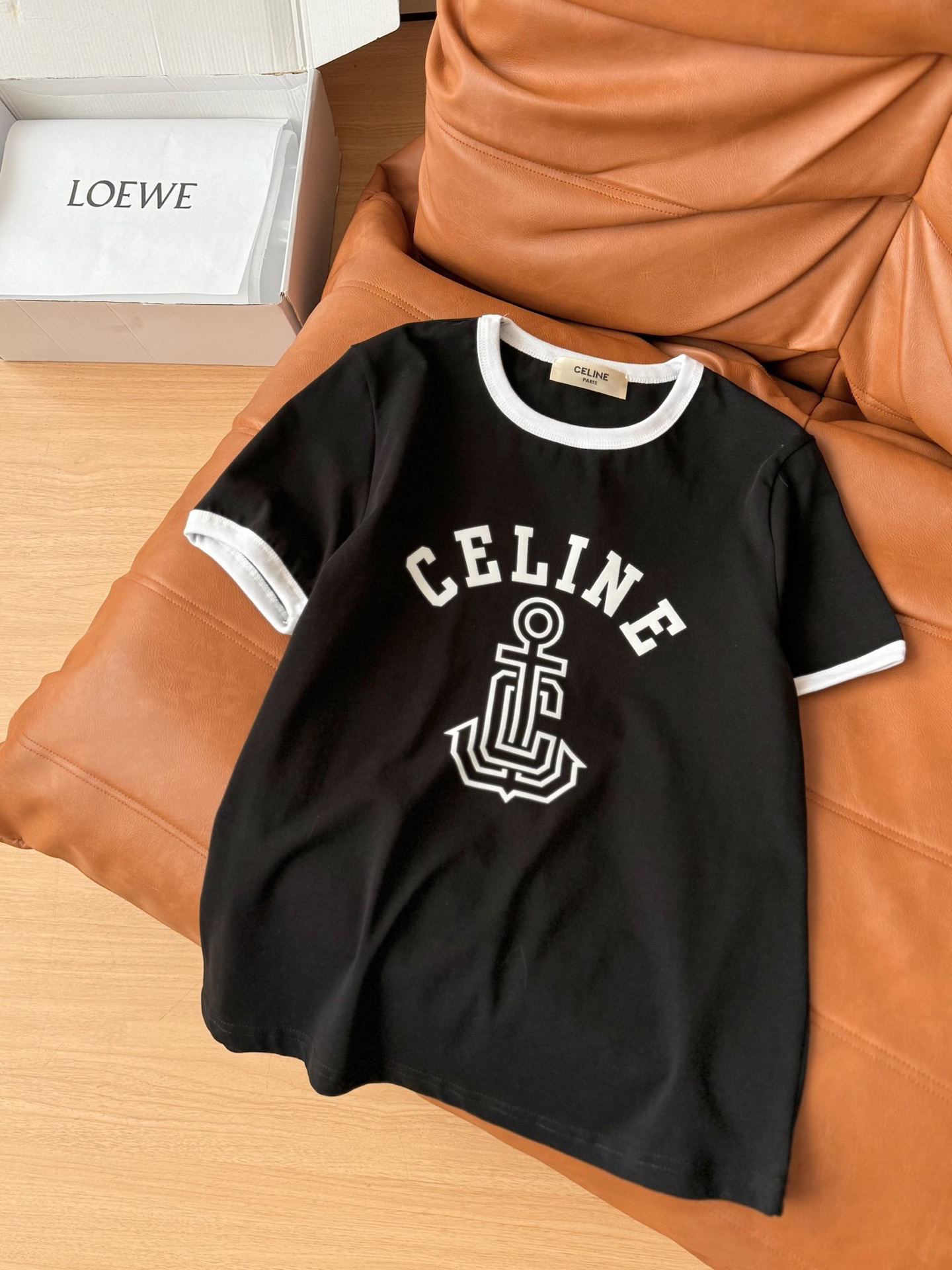 [TOP] CELINE Short-Sleeve T-Shirt - 2 Color