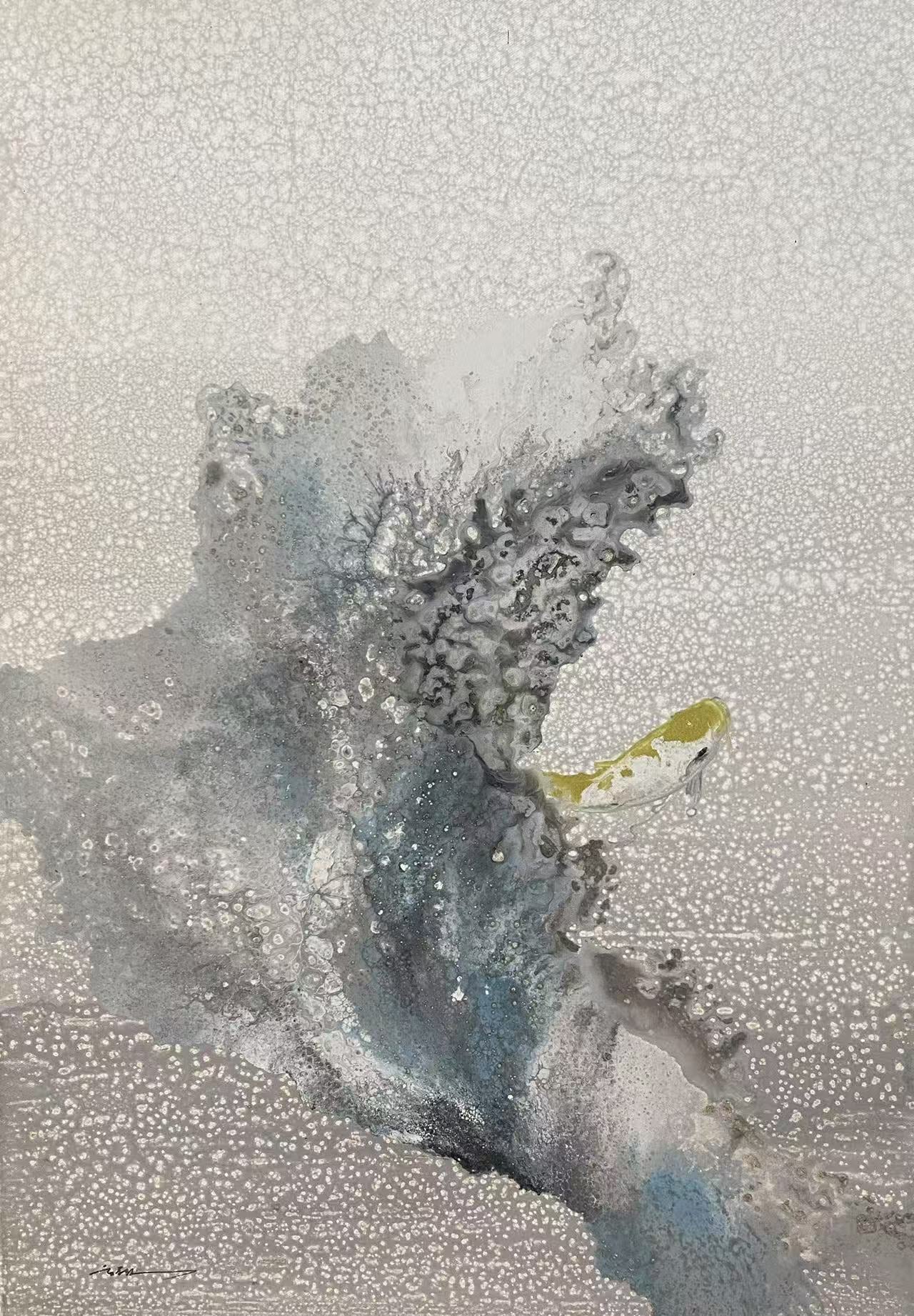 Silver Scale Flowing Rhythm