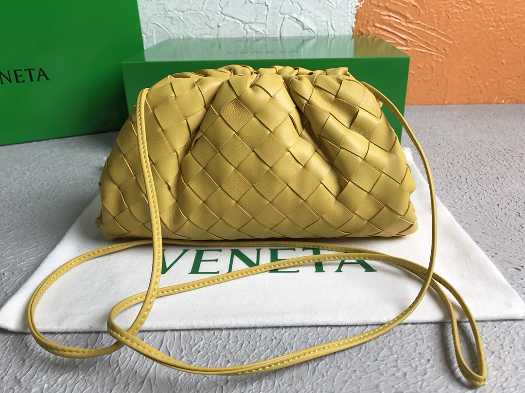 [TOP] Bottega Veneta BV The Pouch Bag 22x13x7cm - Yellow - 711 Luxury