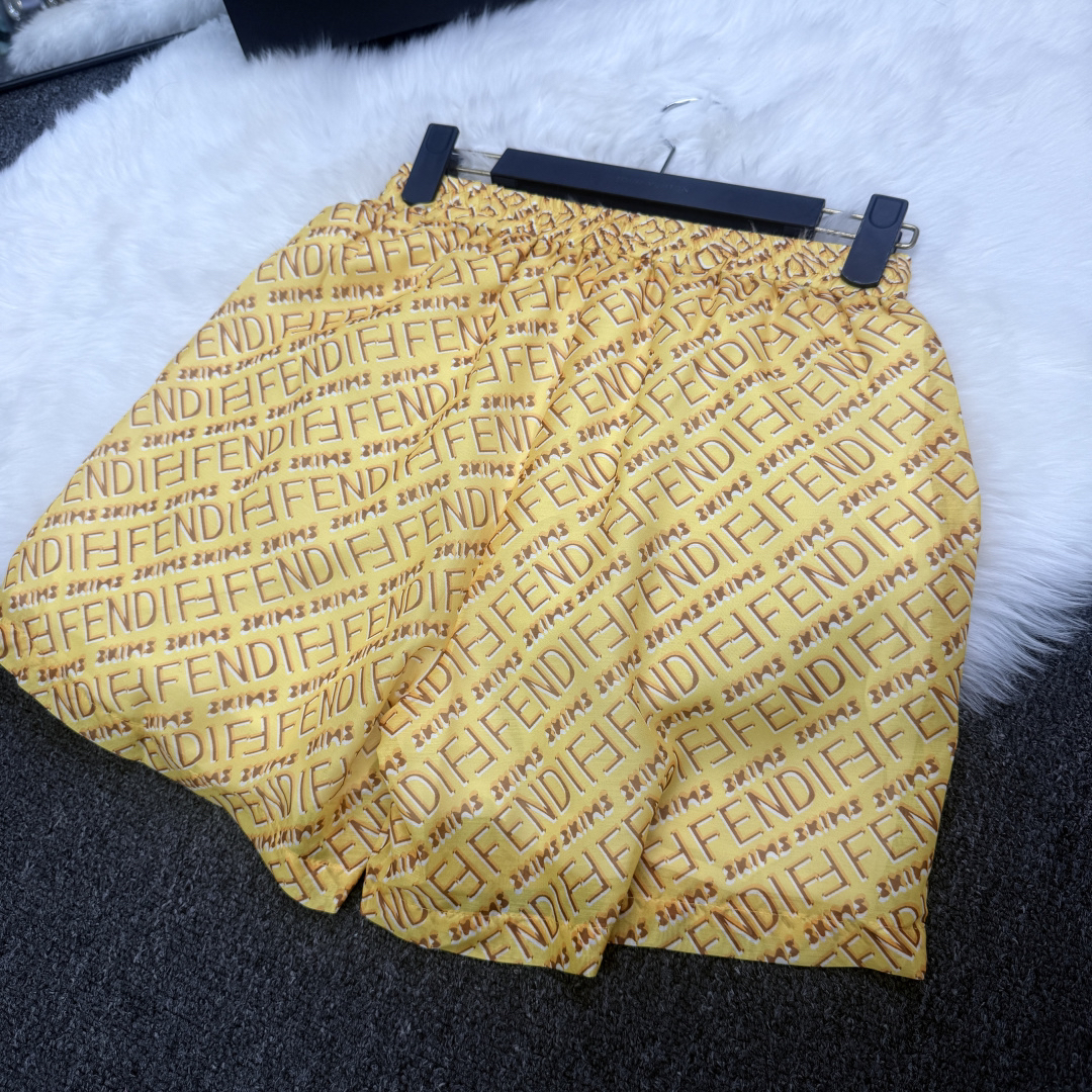 [TOP] FENDI Shirt + Shorts Suit - Yellow