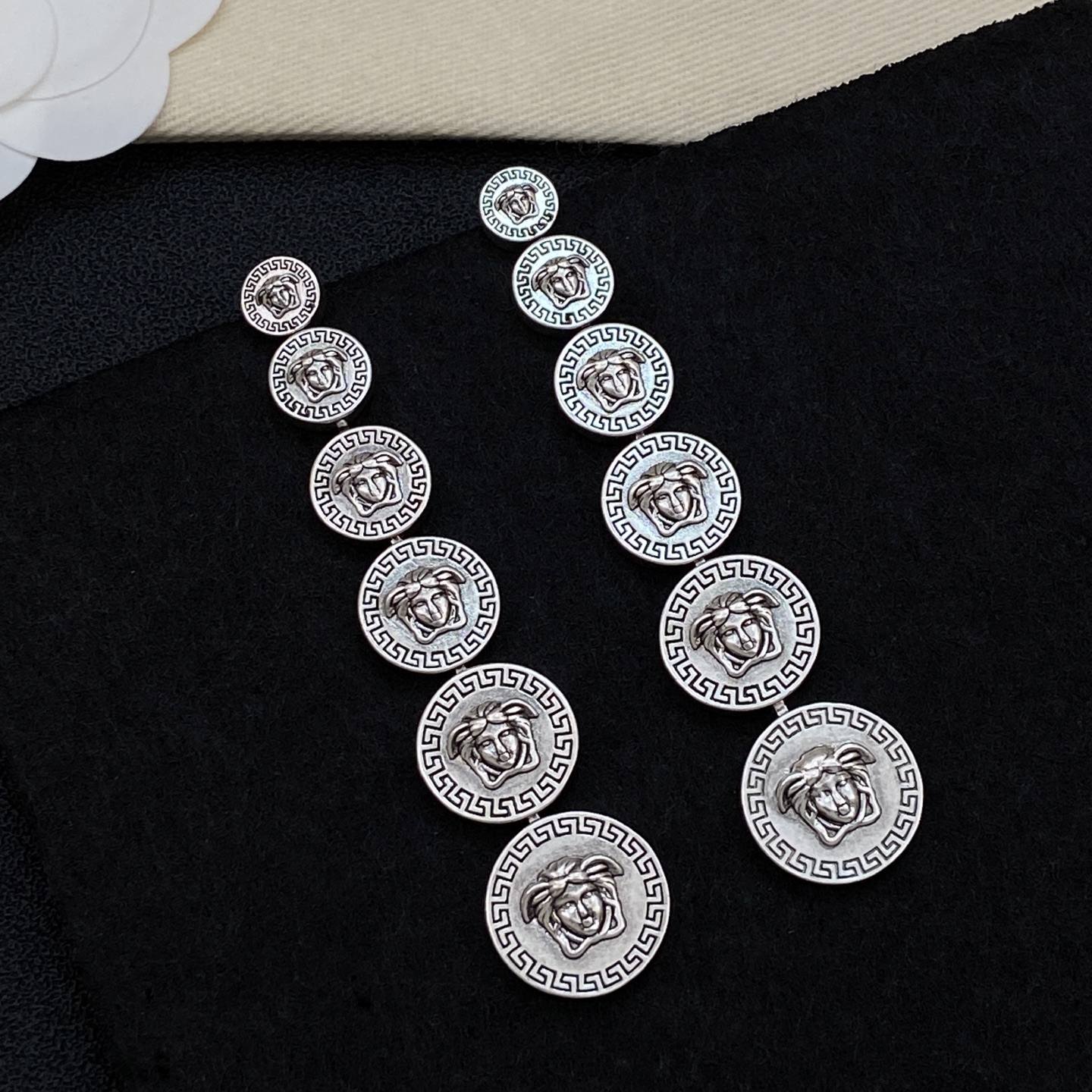 [TOP] VERSACE Earrings - 2 Colors - 711 Luxury
