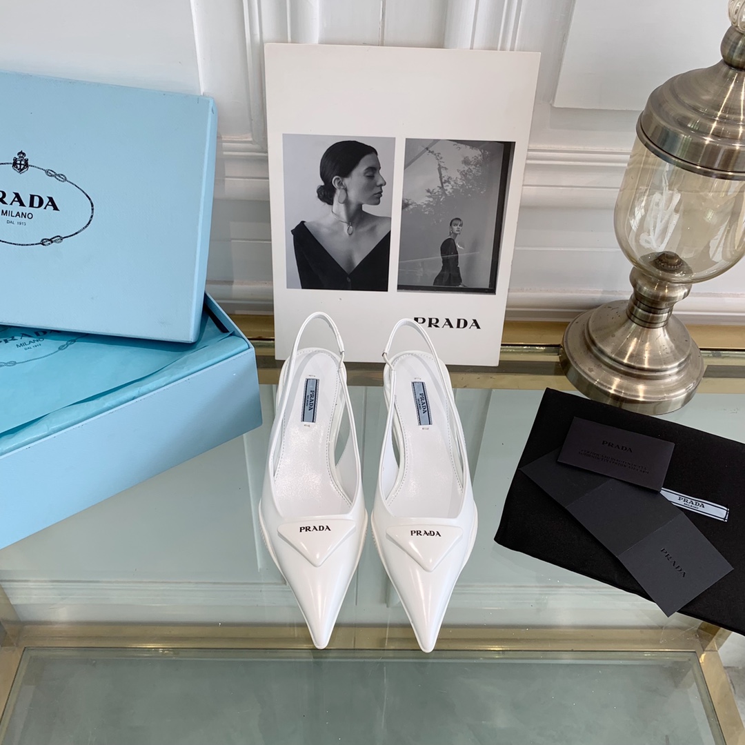 [TOP] PRADA Low Heel Mules - White - 711 Luxury