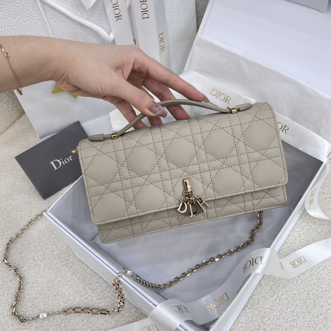 [TOP] Christian Dior Miss Dior Bag 21x11.5x4.5cm - Gray - 711 Luxury
