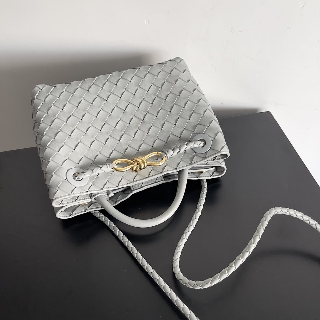 [TOP] Bottega Veneta BV Andiamo Bag Lambskin 25x22x10.5cm - Grey - 711 Luxury