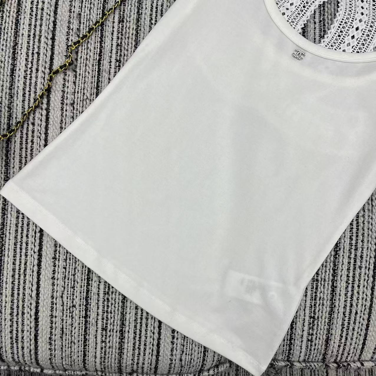 [TOP] CHANEL T-shirt - White