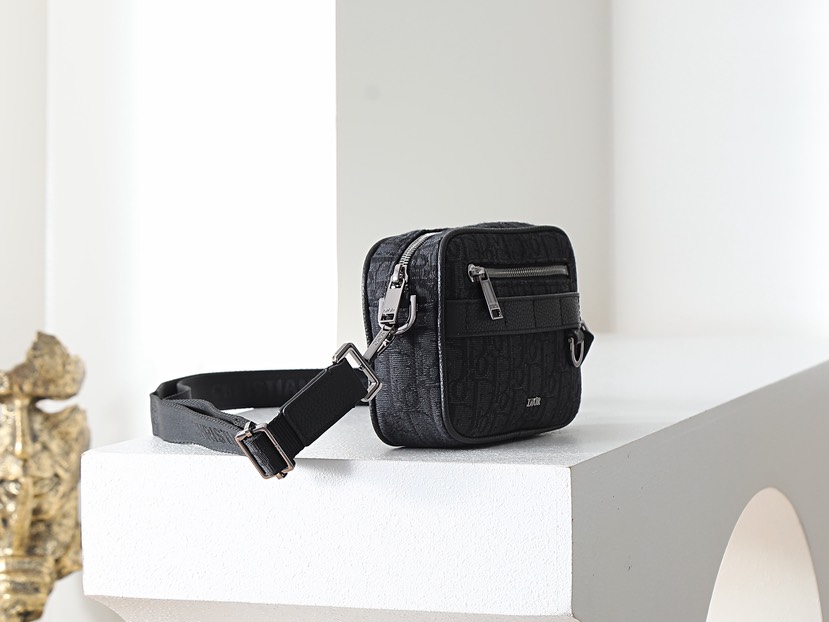 [TOP] Christian Dior Men's Safari Messenger Bag 22 x 15 x 6  cm - Black - 711 Luxury