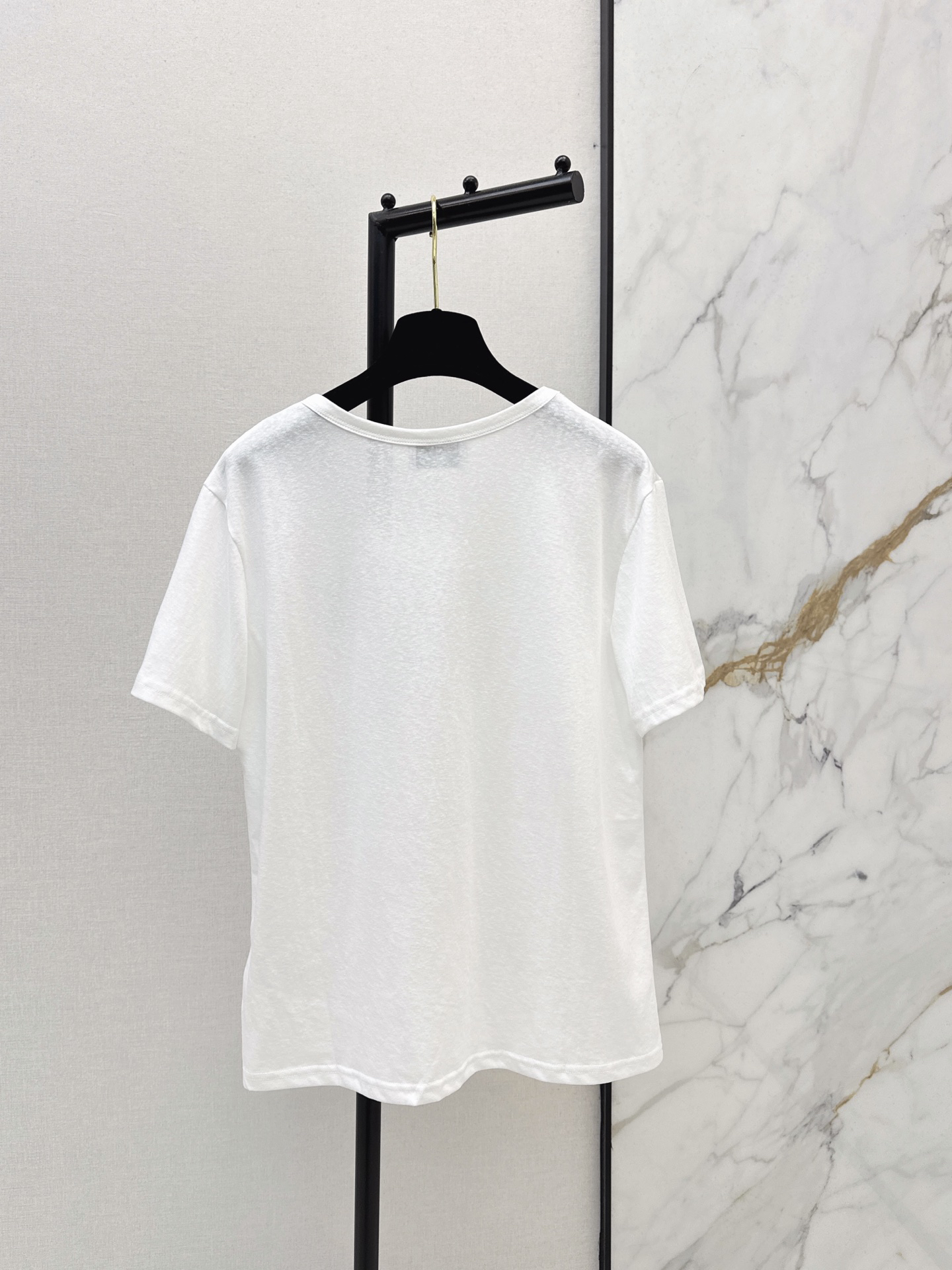 [TOP] CHANEL Short-Sleeve T-Shirt - White
