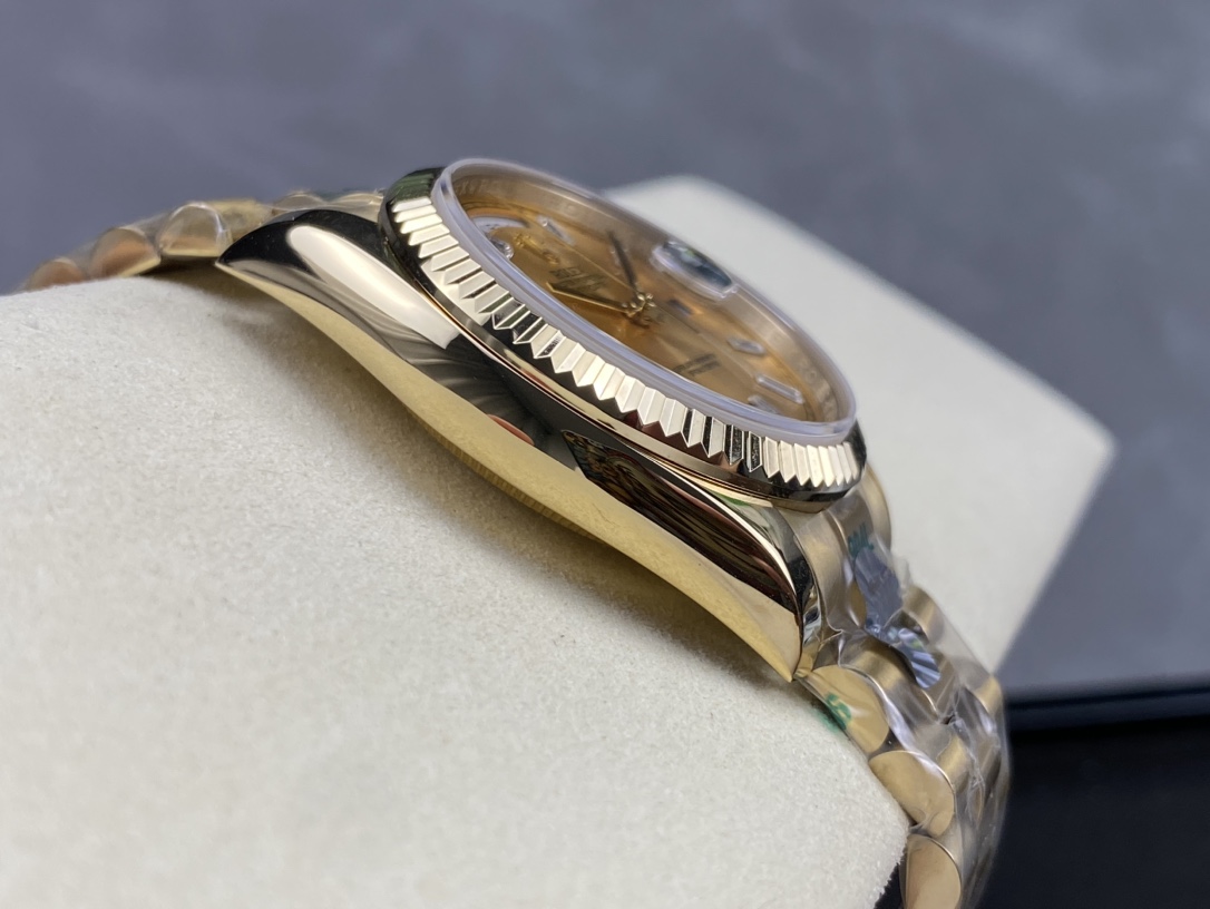 [TOP] ROLEX  Watch 36 mm - Blue