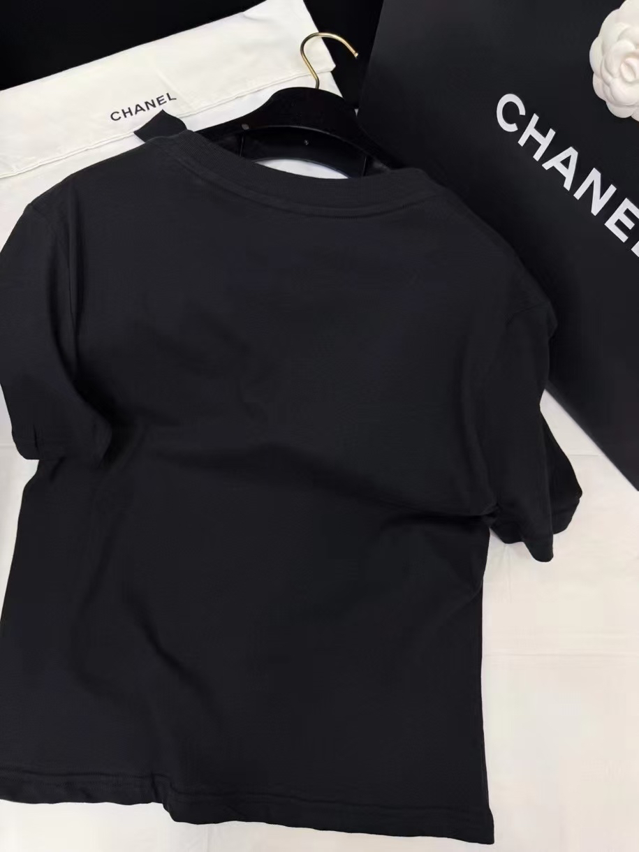 [TOP] CHANEL T-shirt - Black