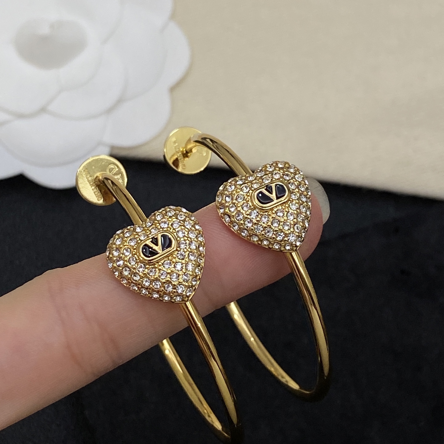 [TOP] VALENTINO Earrings - Gold - 711 Luxury