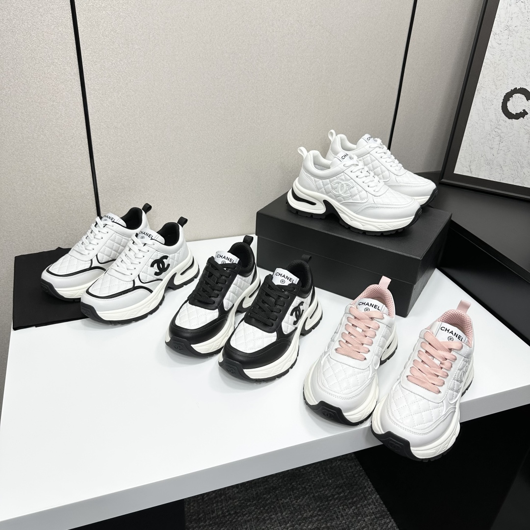 [TOP] CHANEL Casual Sneakers - 4 Colors