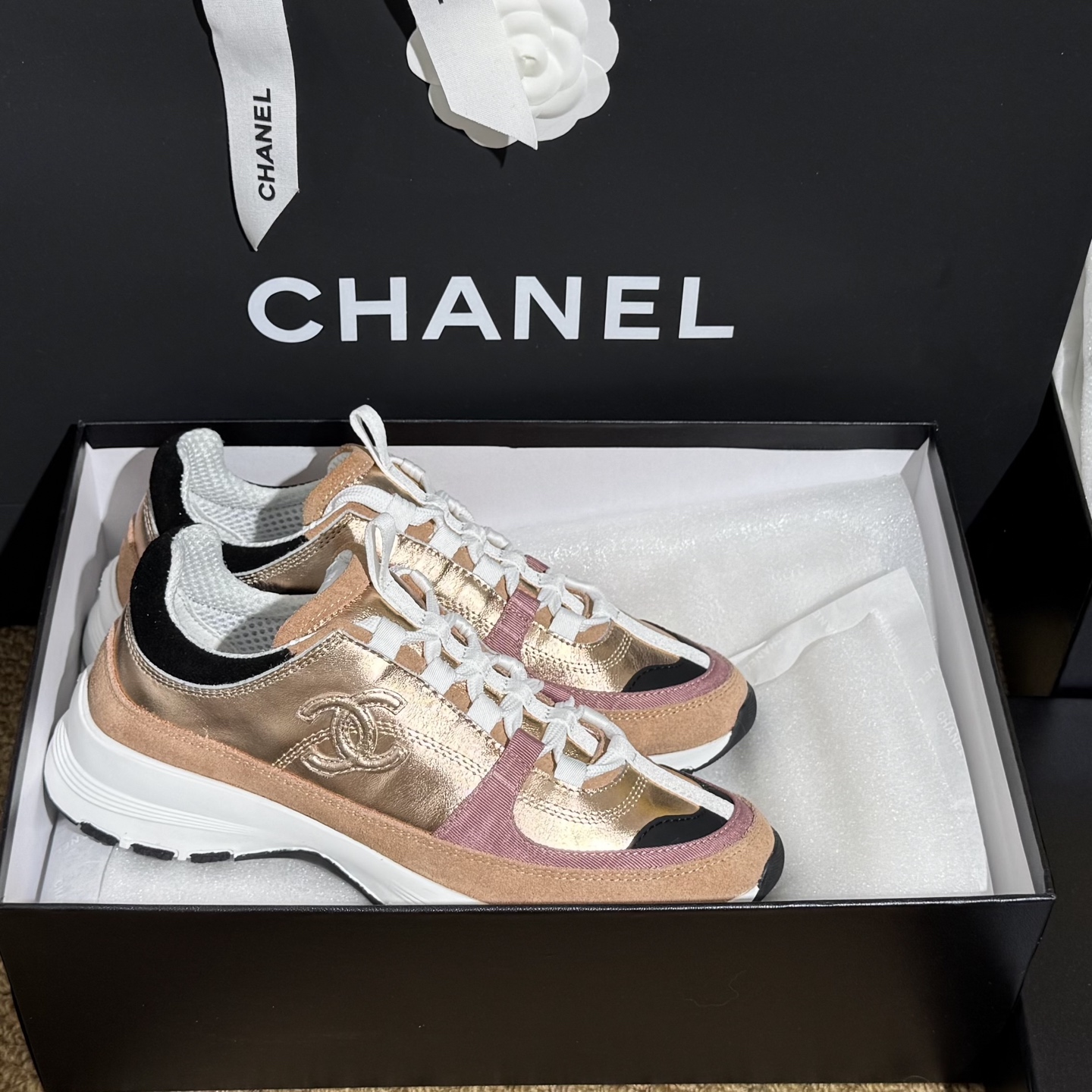 [TOP] CHANEL Sneakers - Pink