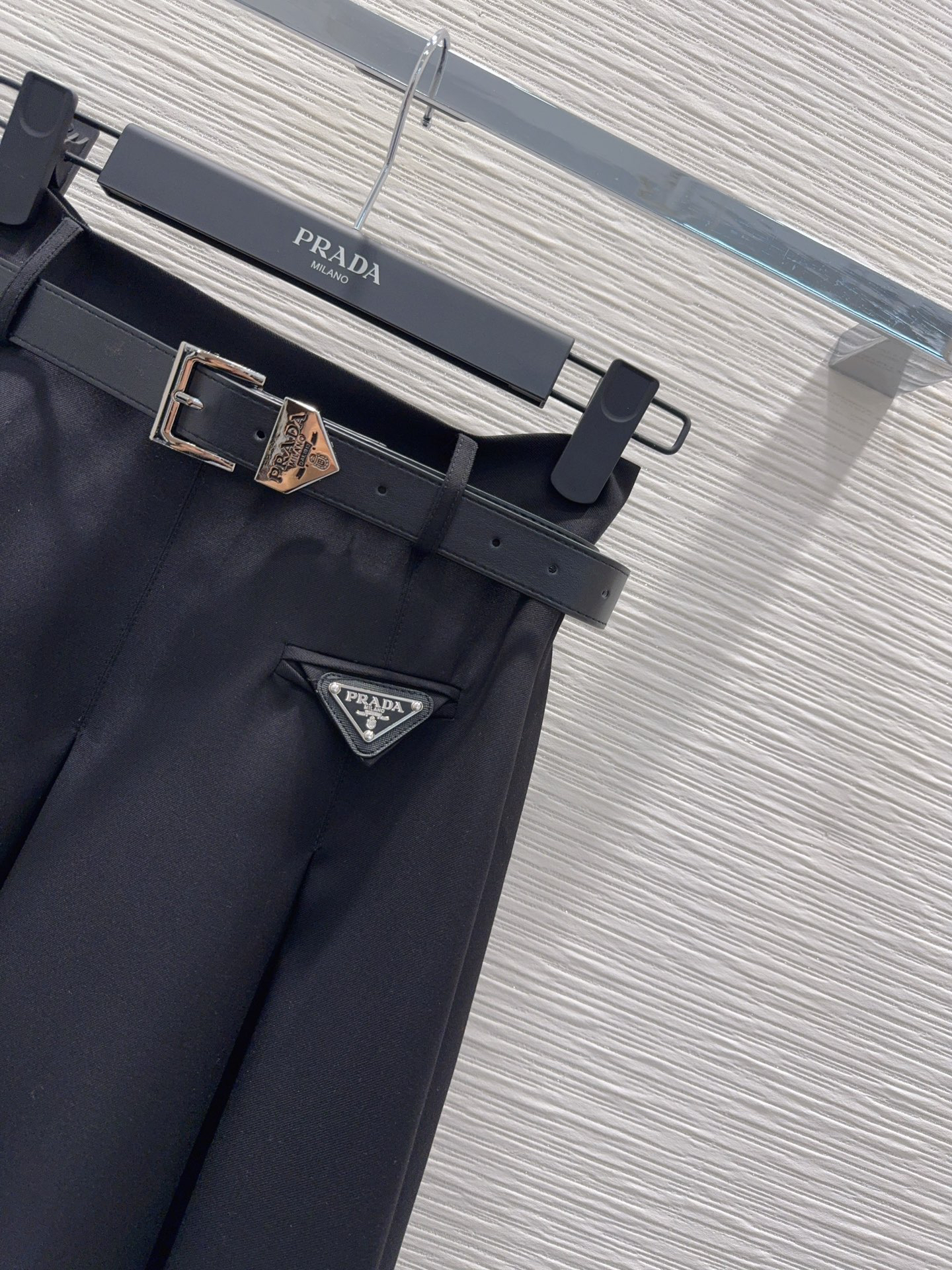 [TOP] PRADA Skirt - Black