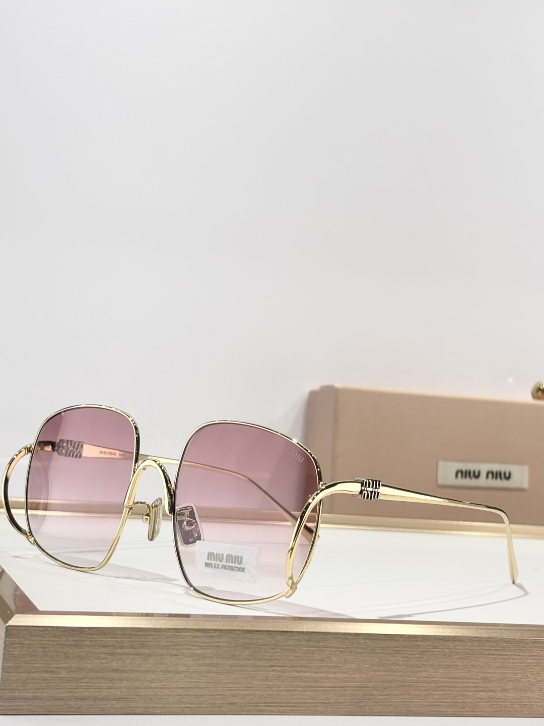 [TOP] Miu Miu Sunglasses - 8 Colors