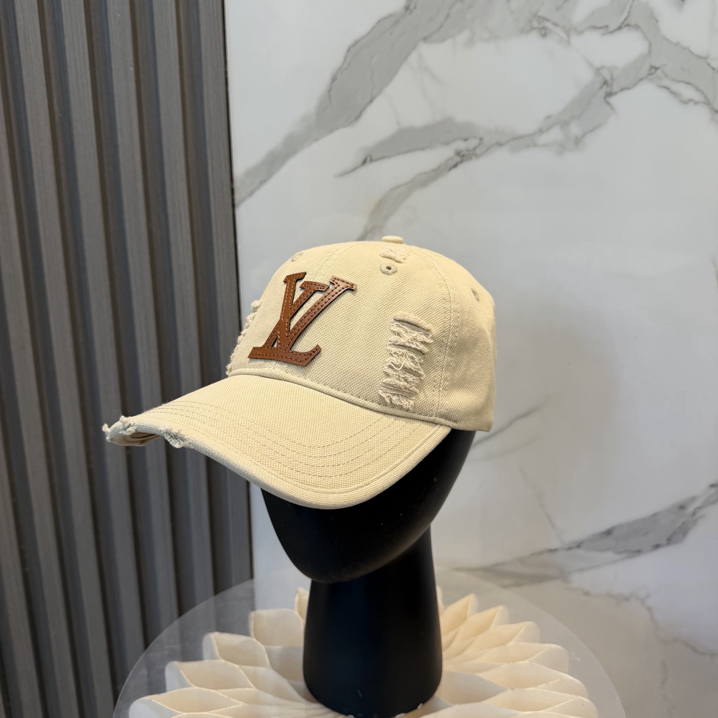 [TOP] Louis Vuitton LV Baseball Hat - Khaki - 711 Luxury