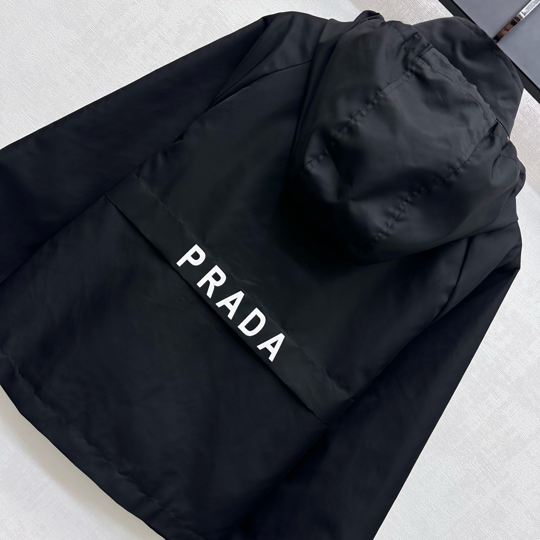[TOP] PRADA  Jacket - Black