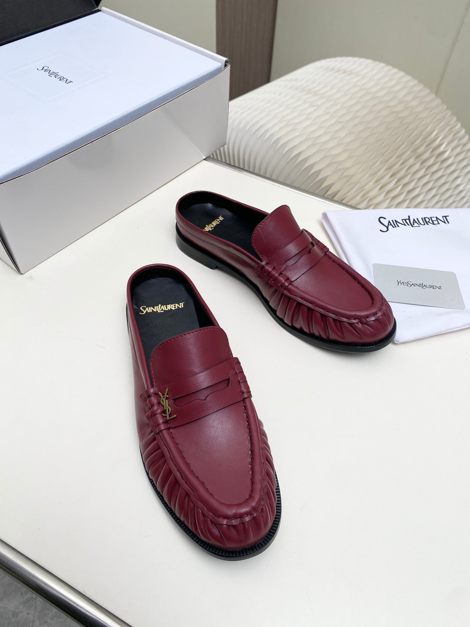 [TOP] Yves Saint Laurent YSL Loafers Shoes  - Red - 711 Luxury