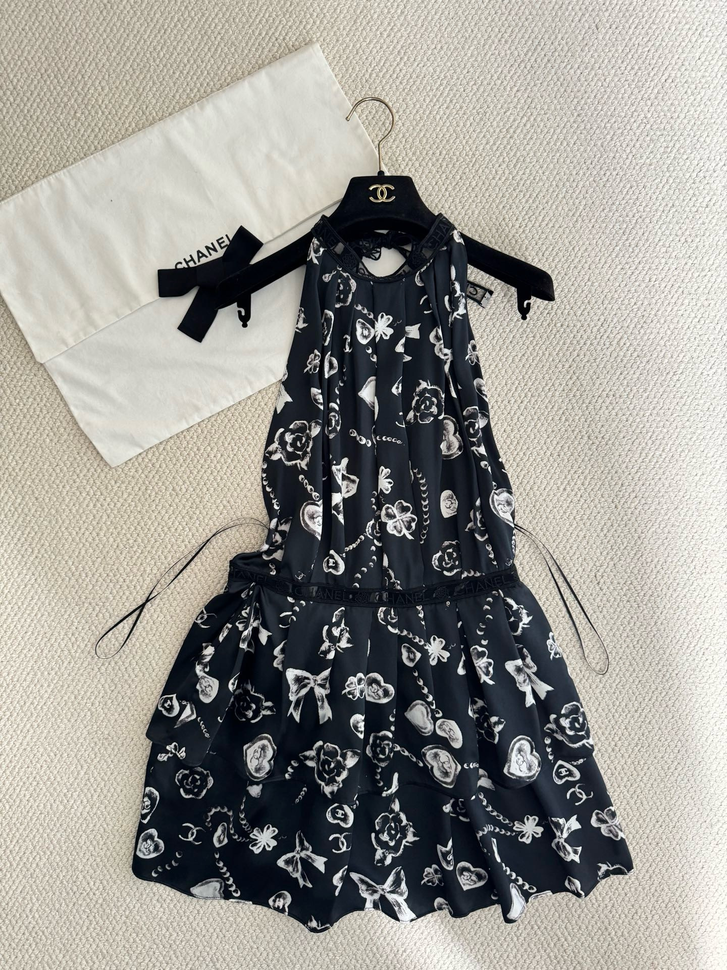 Chanel Dress in Printed Silk Satin #385784