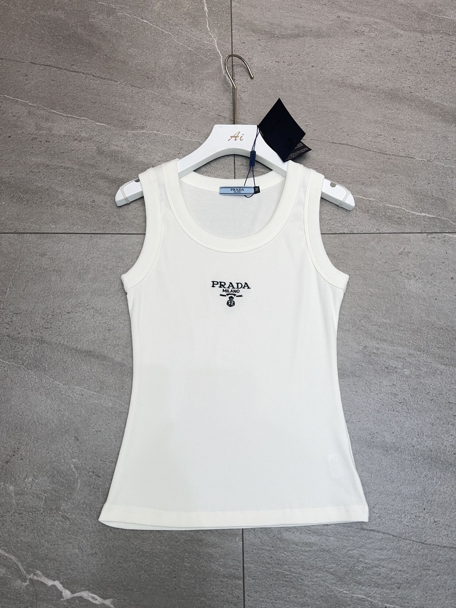 [TOP] PRADA Vest - 2 Color