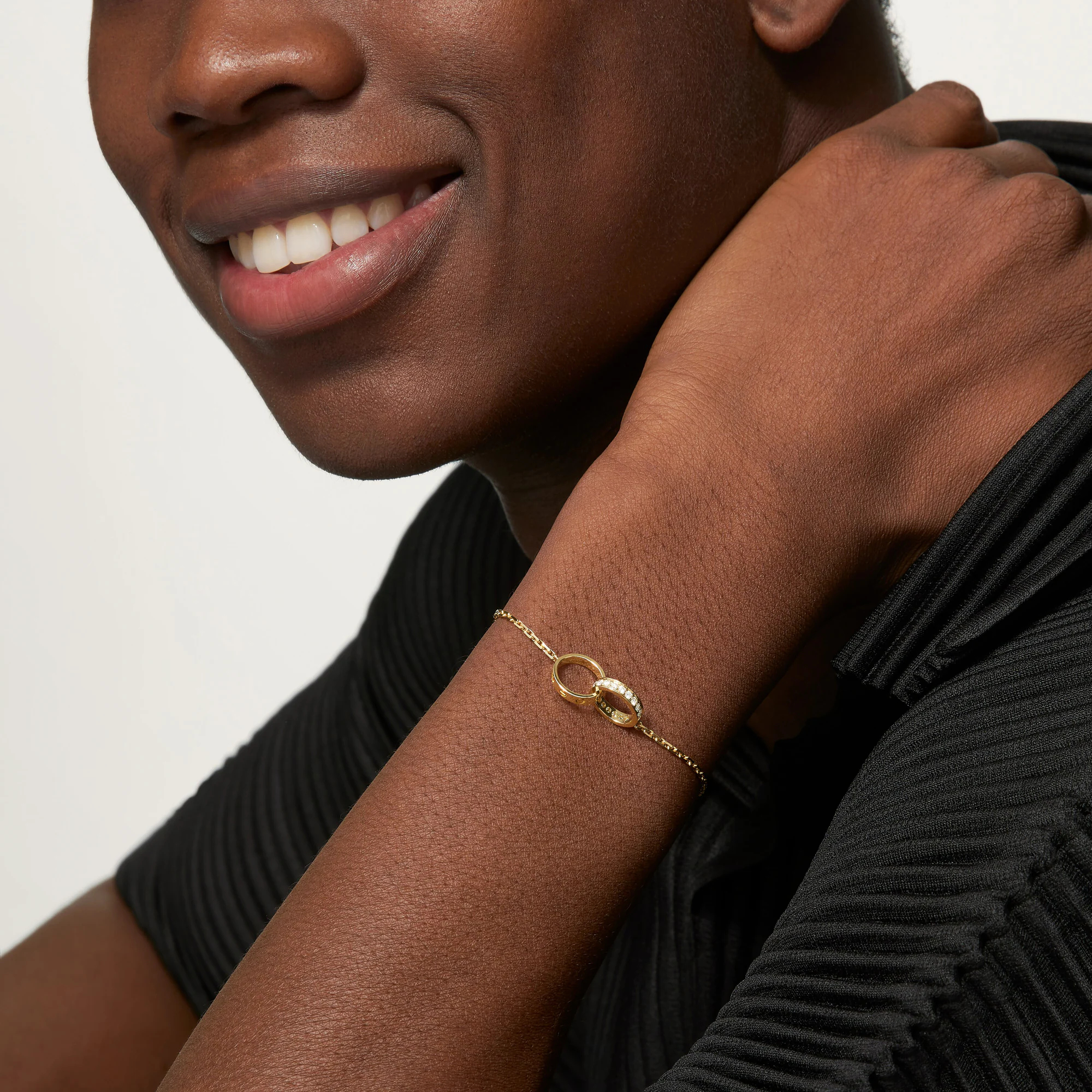 Carty Love Luna Loop Bracelet, Yellow Gold, Half-Paved