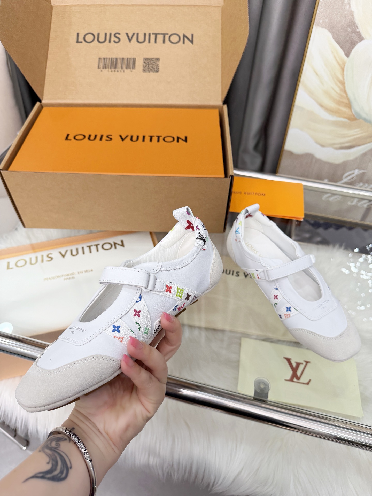 [TOP] Louis Vuitton LV Sneakerina Sneakers - White - 711 Luxury