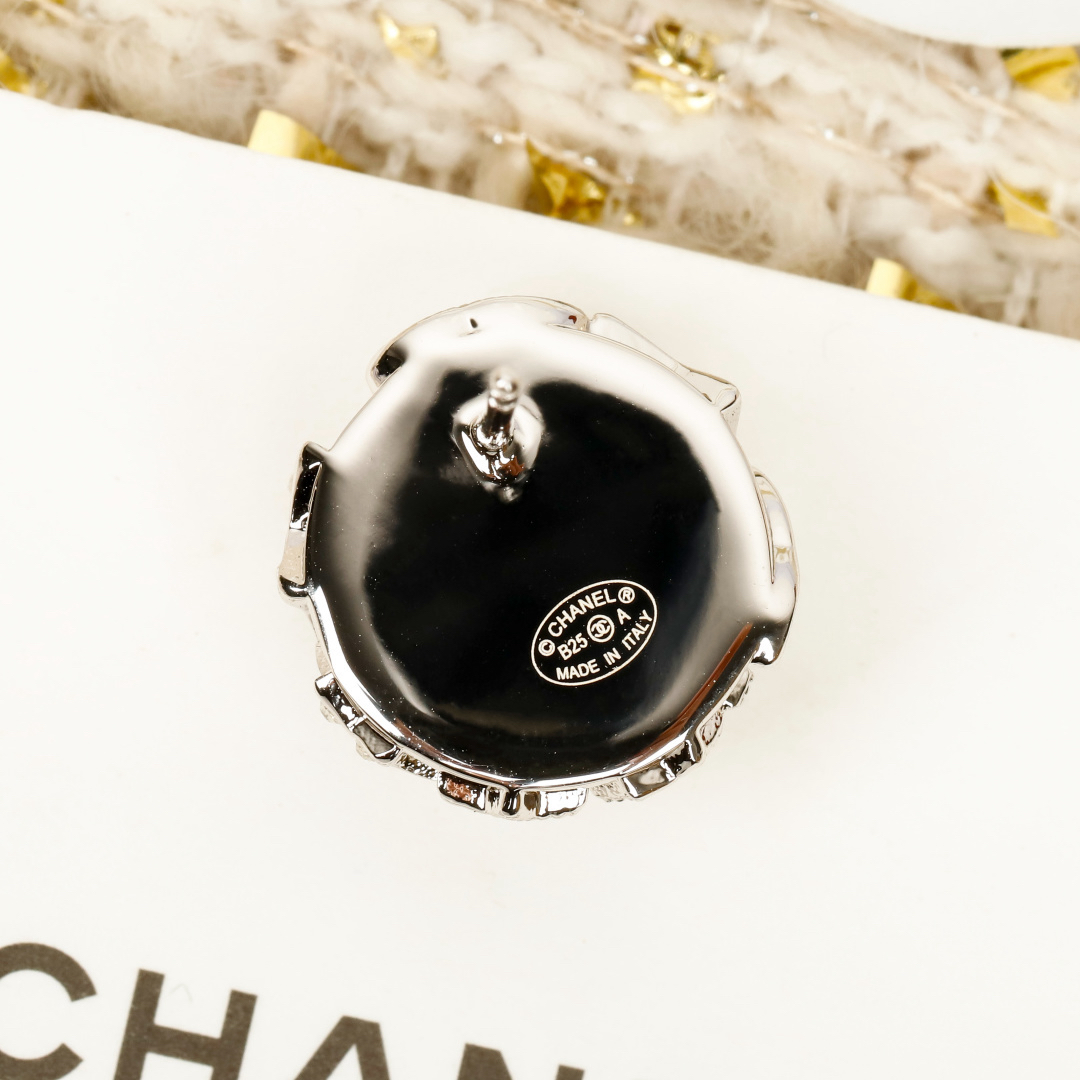 [TOP] CHANEL Earrings - Silver