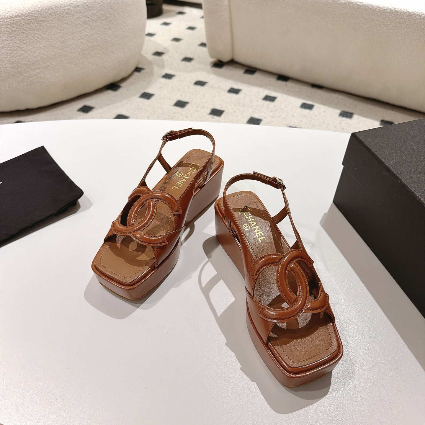 [TOP] CHANEL 7cm Thick Platform Wedge Sandals - Brown - 711 Luxury