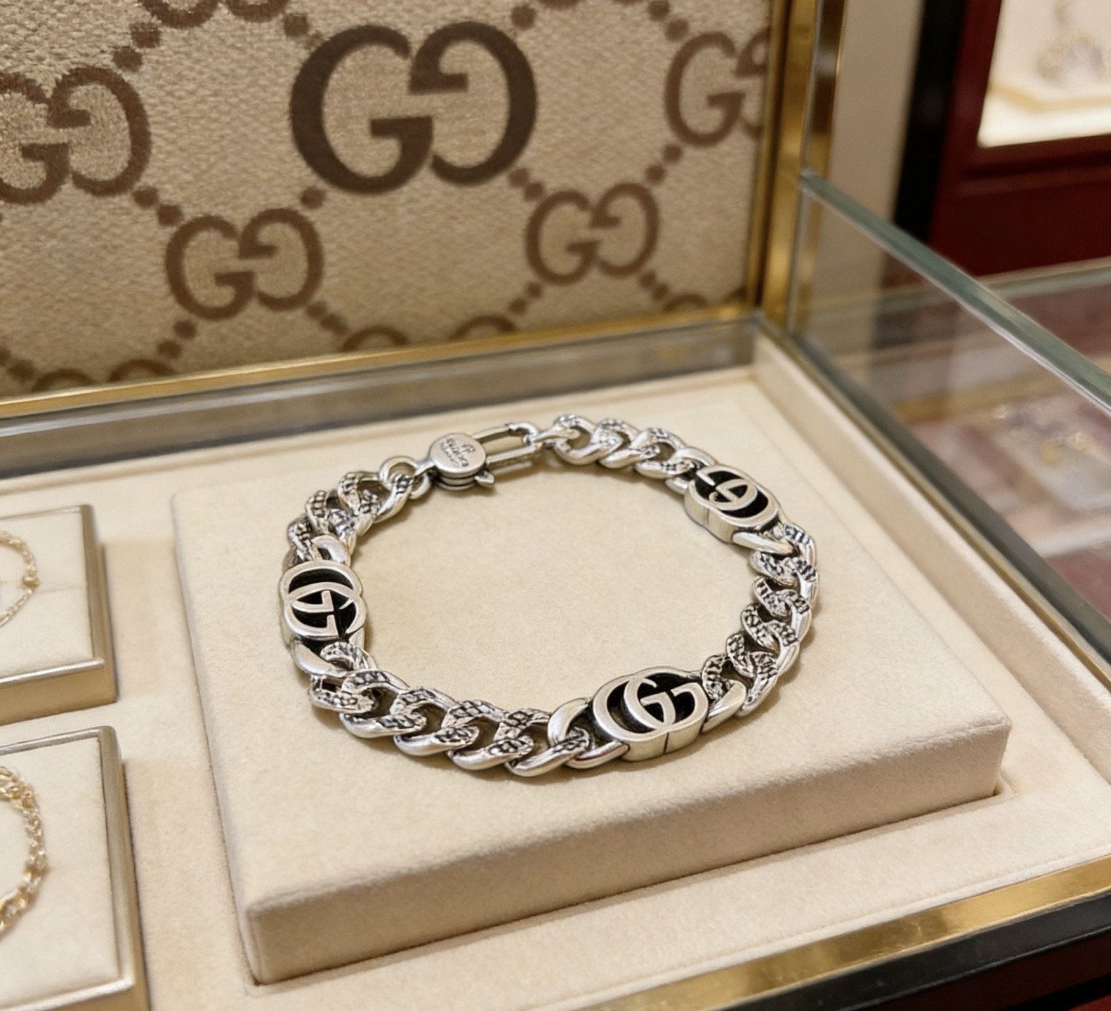 [TOP] GUCCI Bracelet - Silver