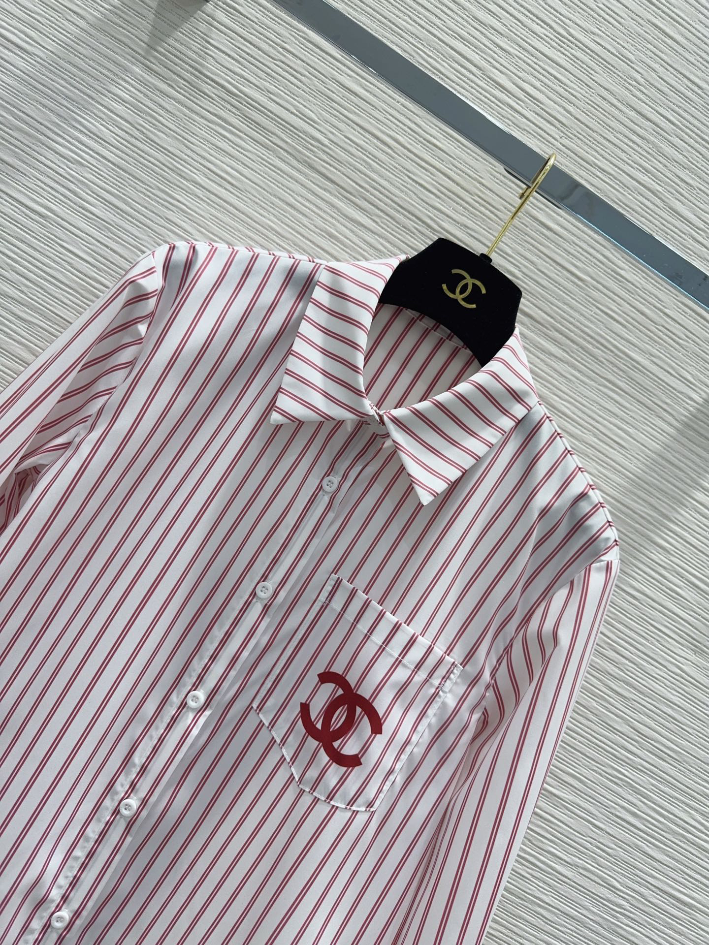 [TOP] CHANEL Shirt - Red