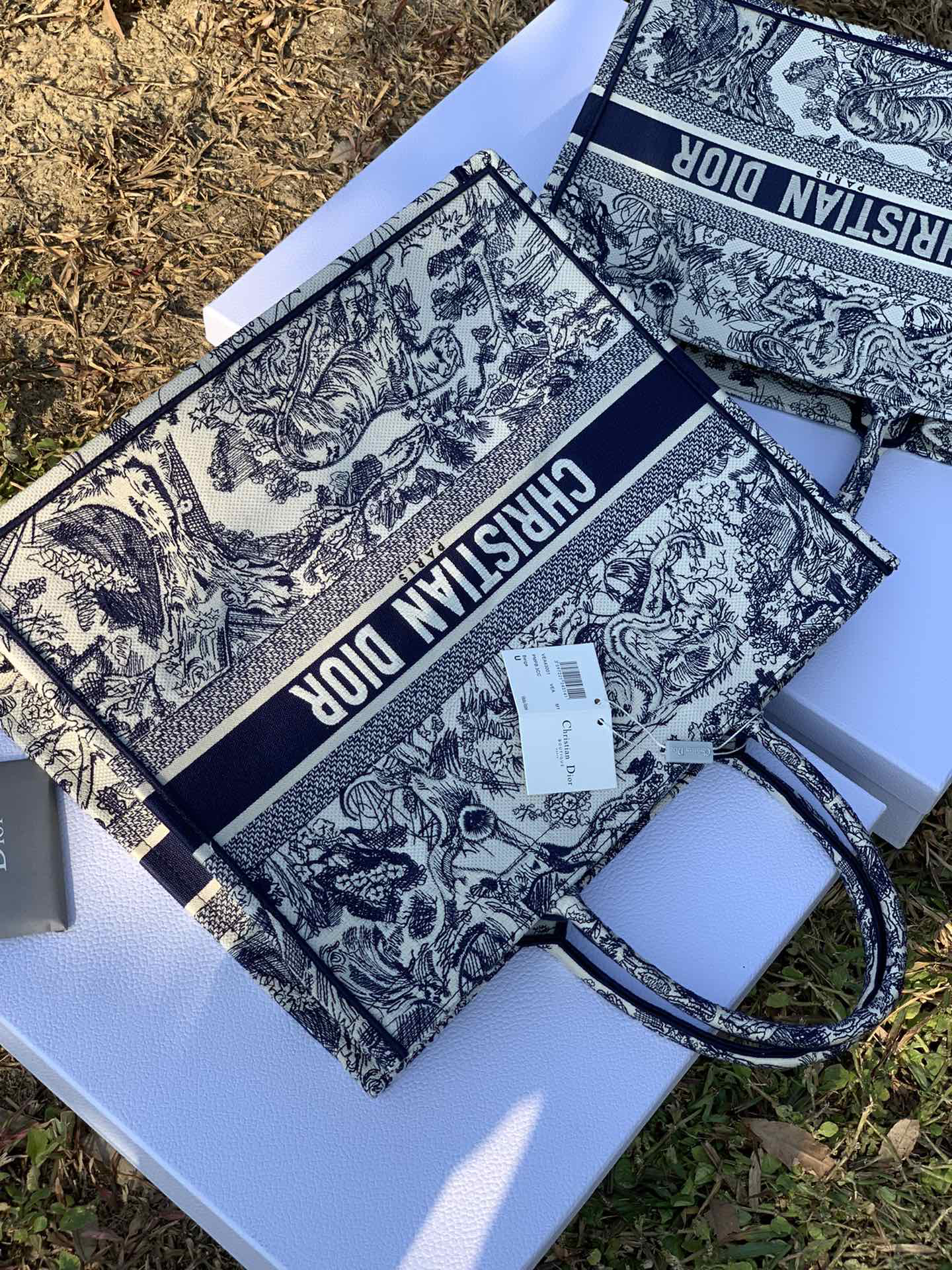 [TOP] Christian Dior Book Tote Bag 41.5x35x18cm - Navy Blue