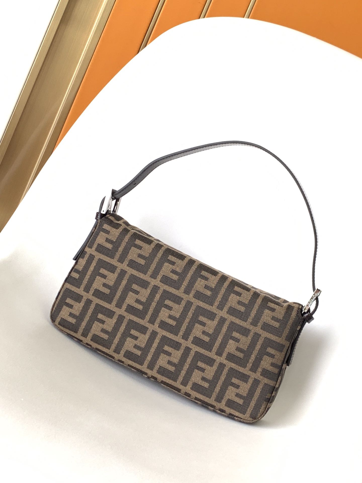 [TOP] FENDI Baguette Bag Canvas 26-4-14cm - Brown - 711 Luxury