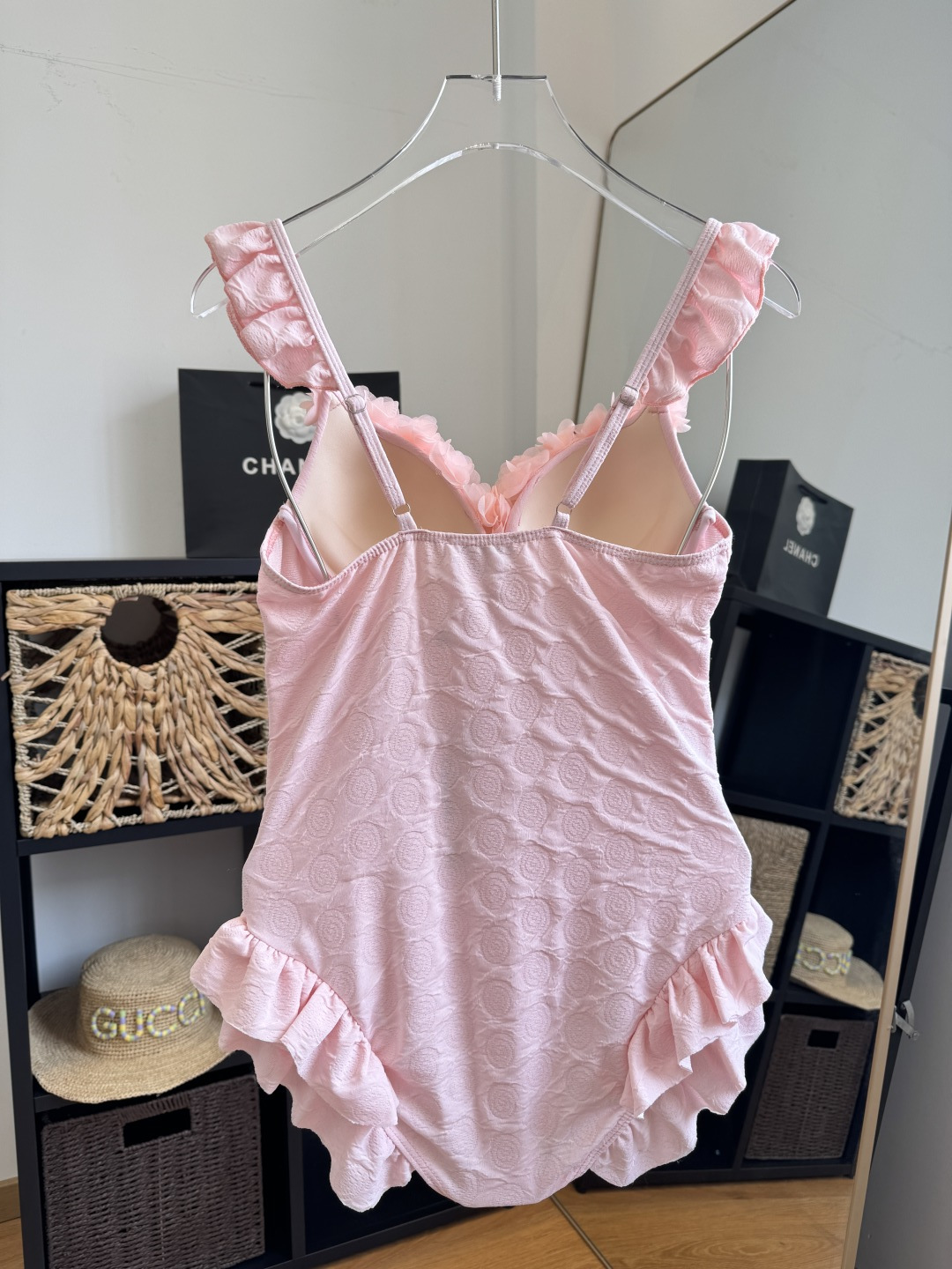 [TOP] CHANEL One-Piece Swimsuit - Pink