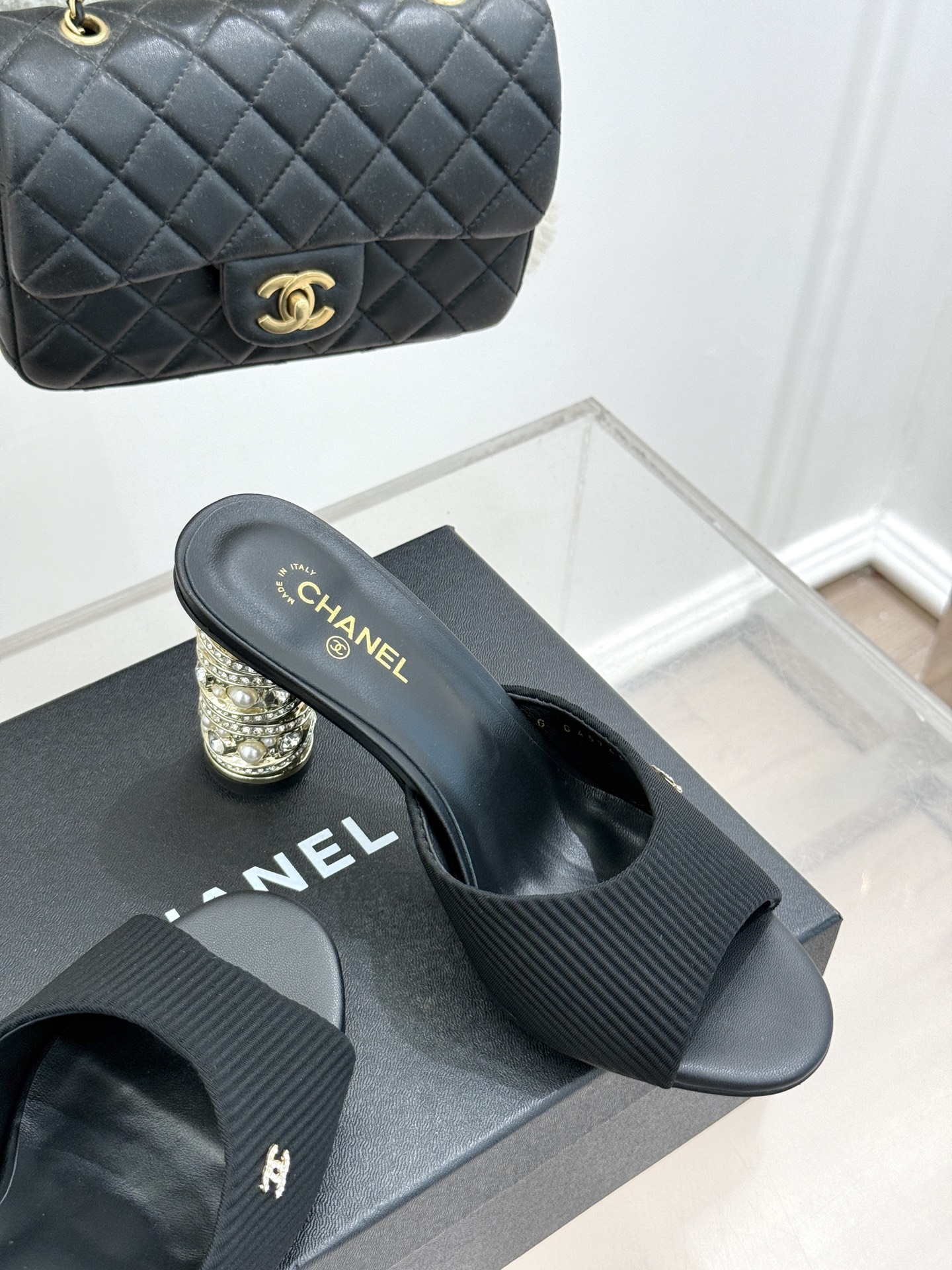 [TOP] CHANEL High-heeled Sandals - Black