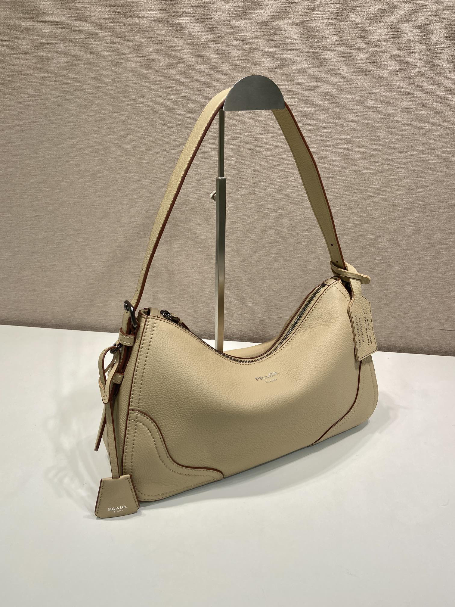 [TOP] PRADA Aimée Hobo Bag 36x20x11cm - Khaki