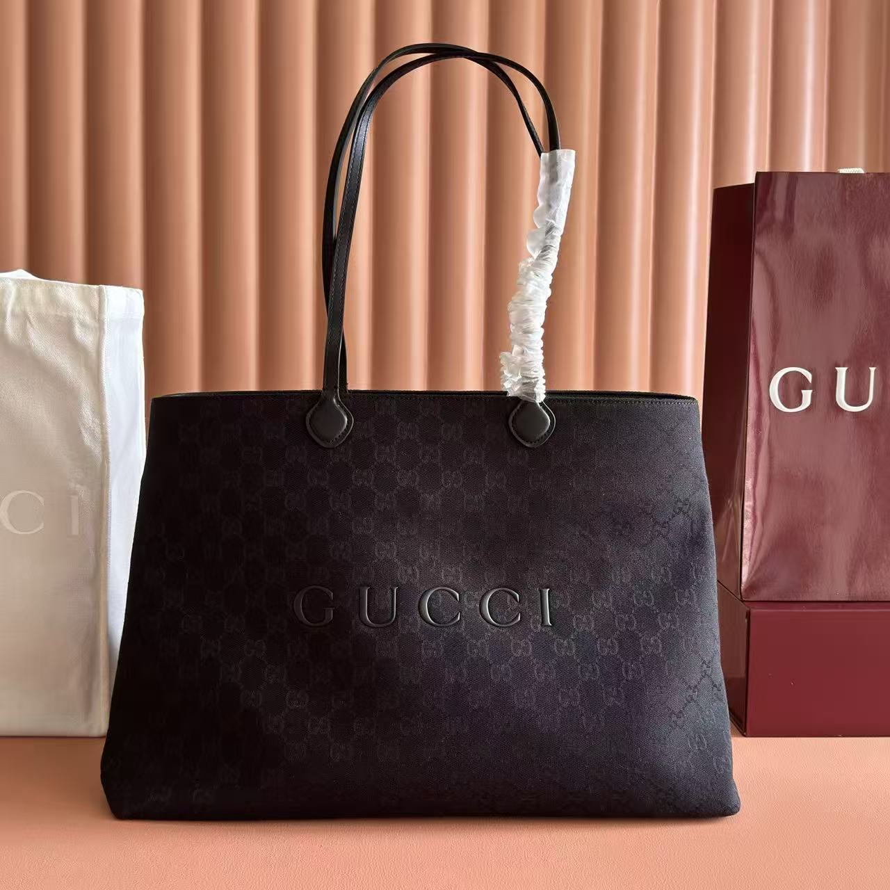 [TOP] GUCCI Tote Bag 42x30x18cm - Black - 711 Luxury