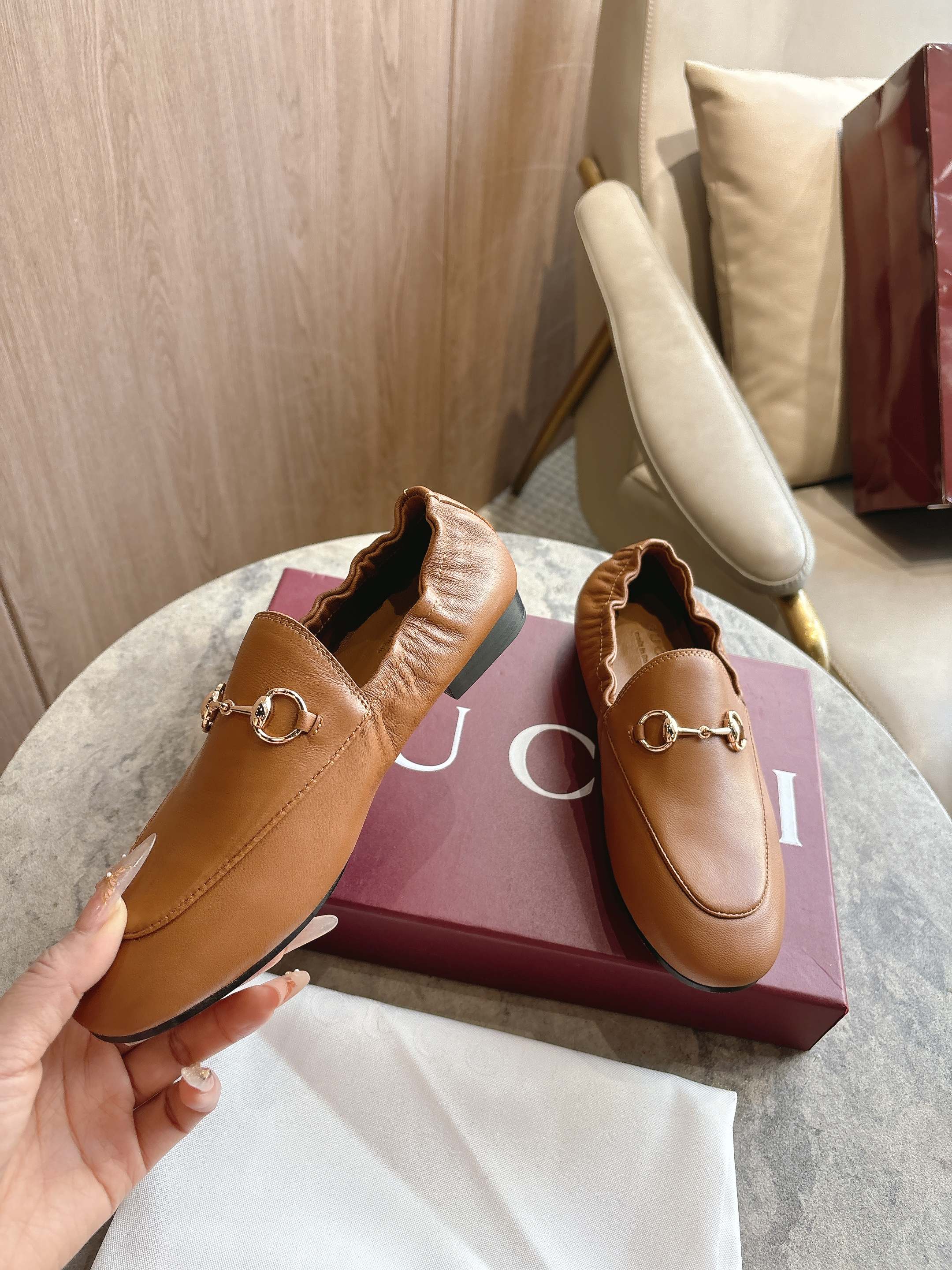 [TOP] GUCCI Loafers - Brown - 711 Luxury