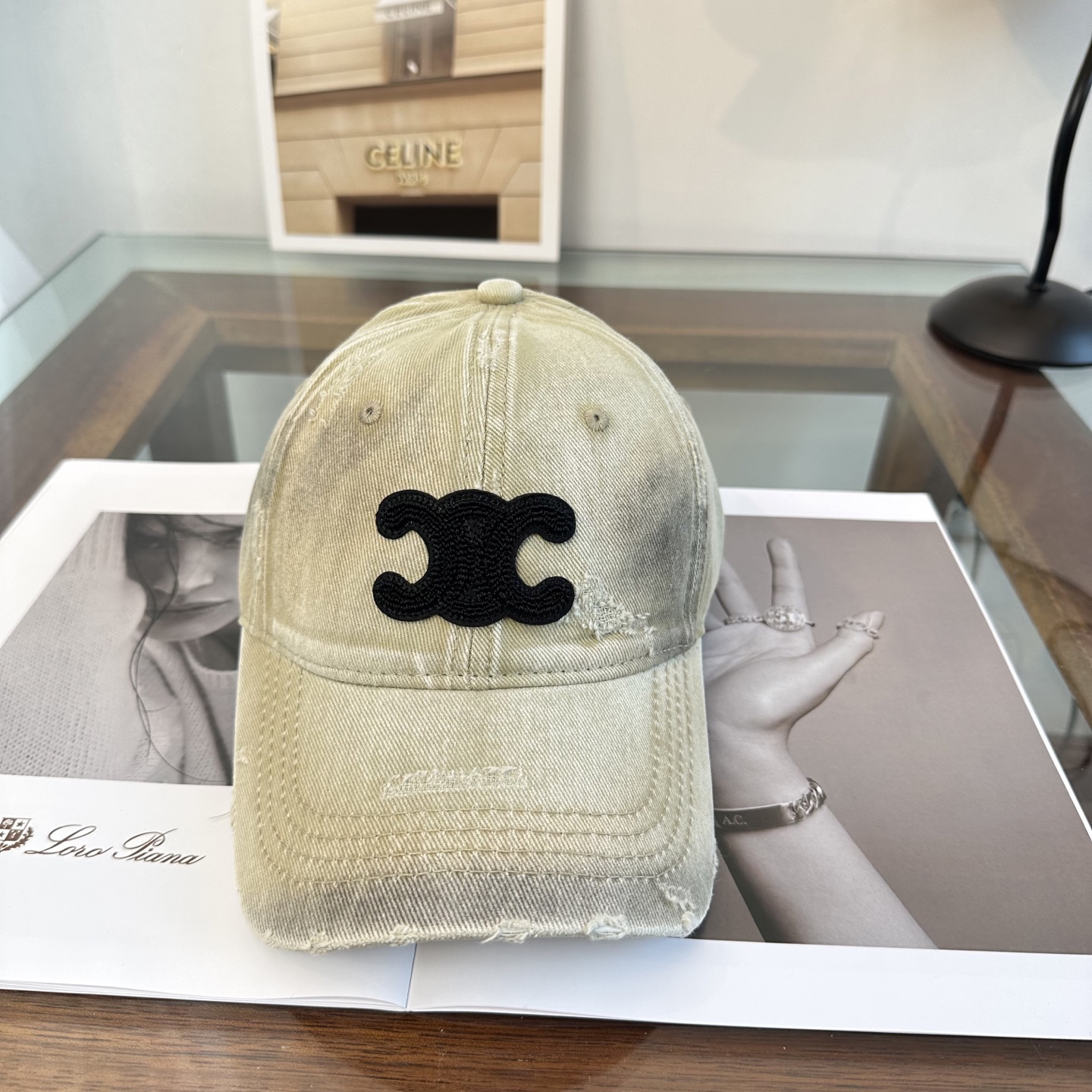 [TOP] CELINE Baseball Cap - Beige - 711 Luxury